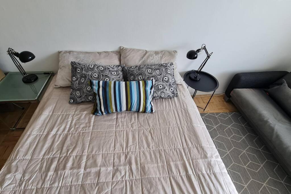 Scandinavian 2-rooms apartment City Center