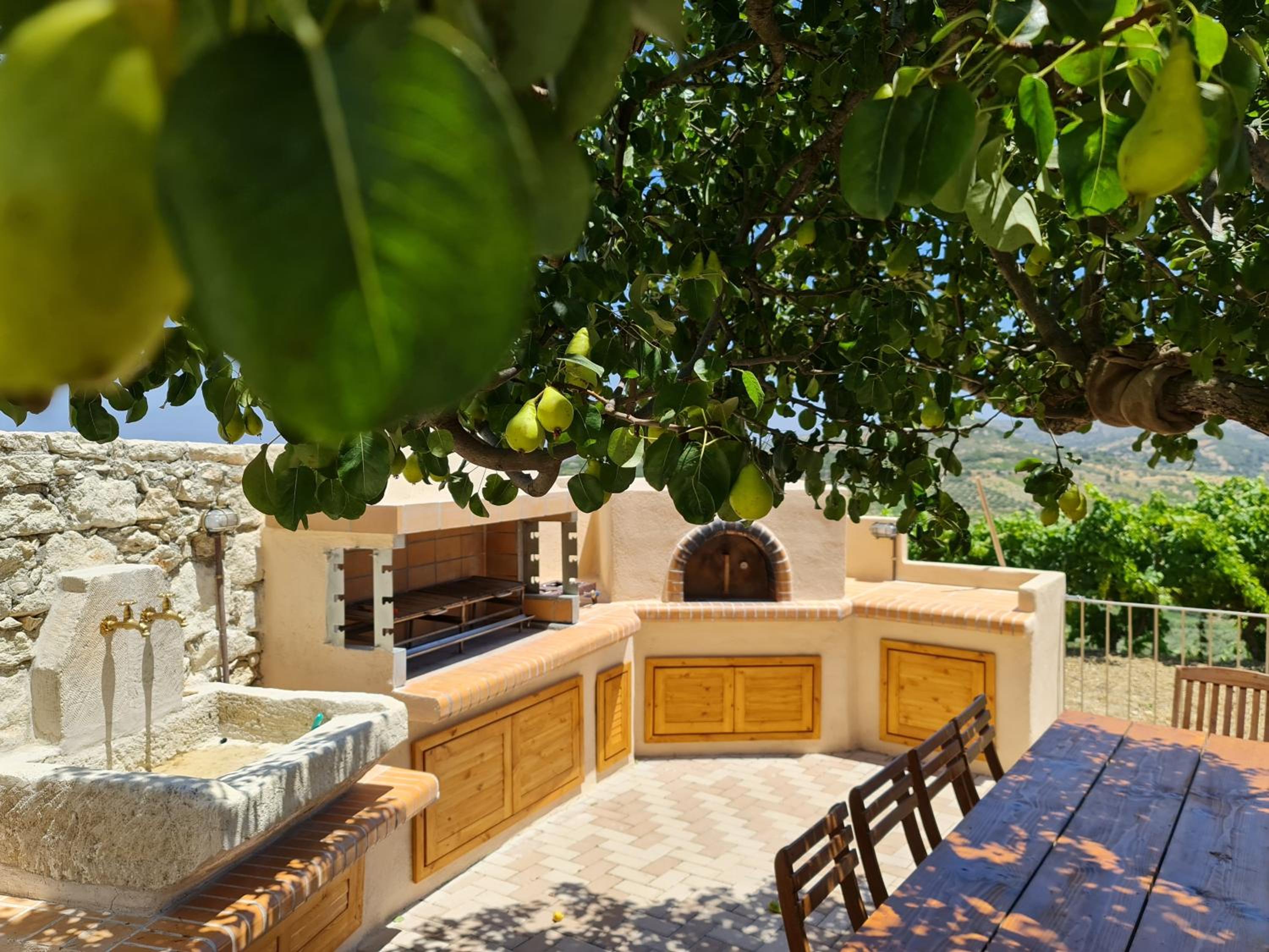 ONOMY Country House Vathypetro