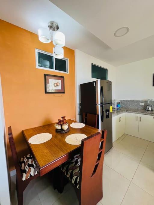 Apartamento lujoso frente al mar