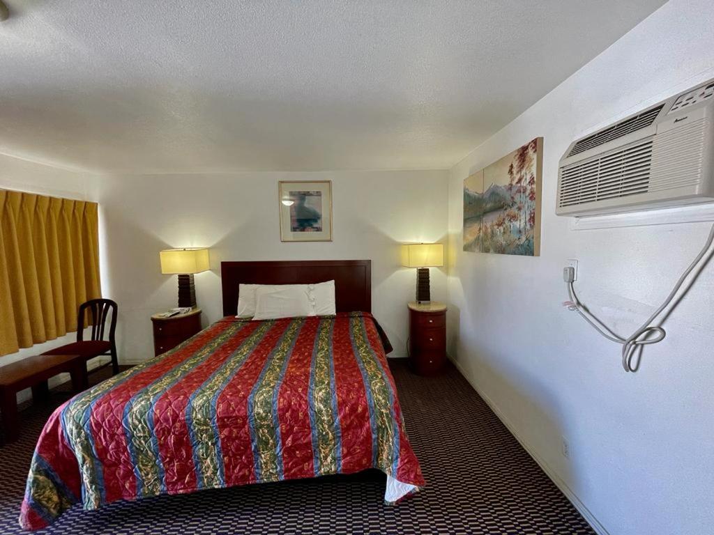 Desert Inn