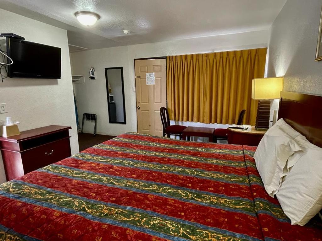 Desert Inn