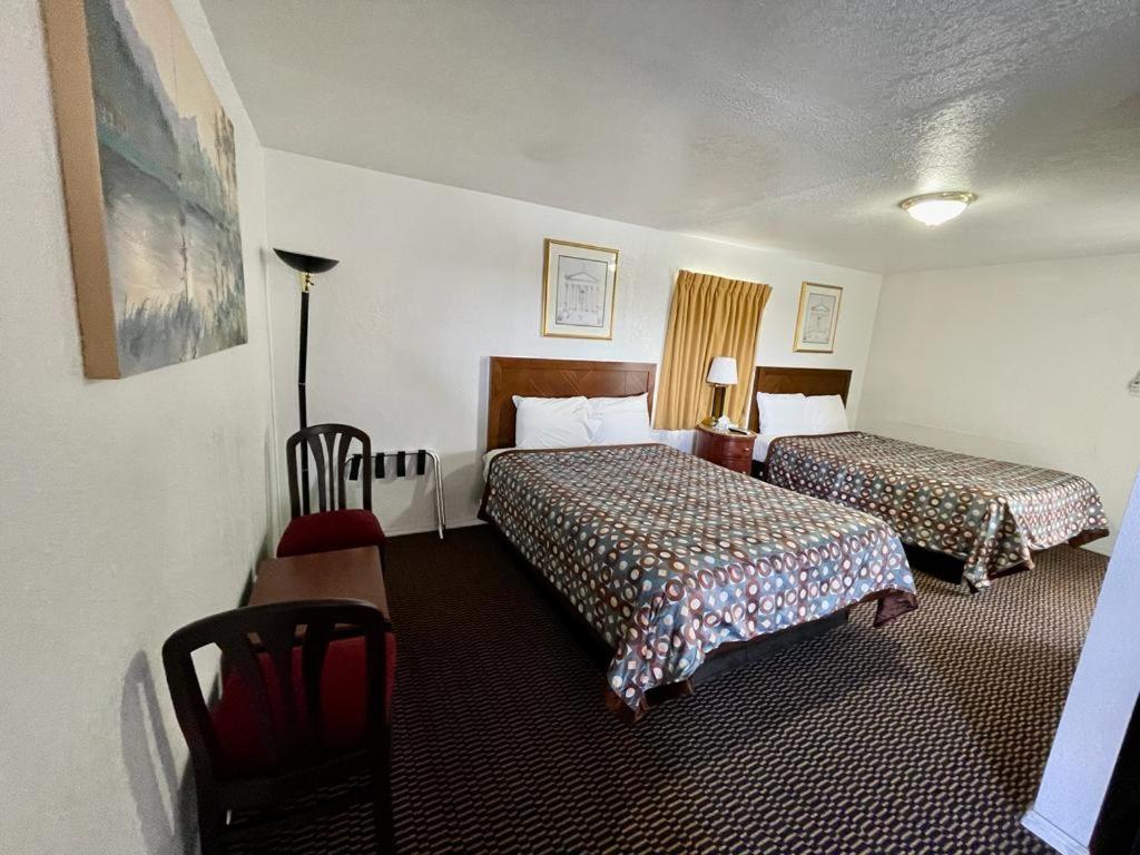 Desert Inn