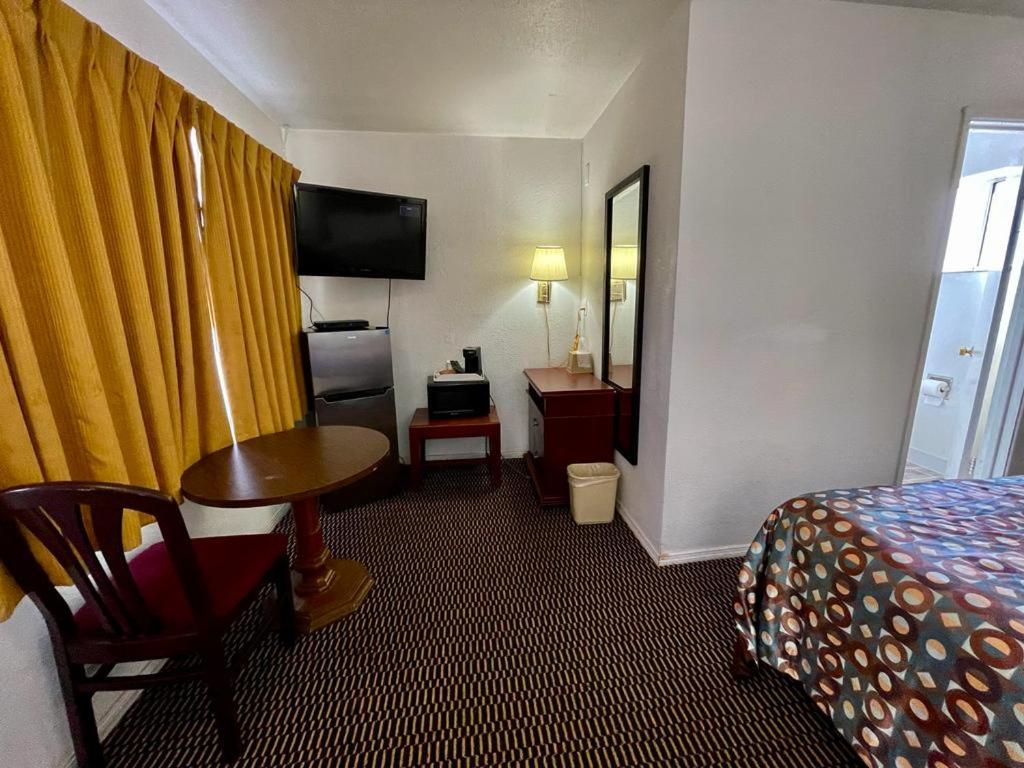 Desert Inn