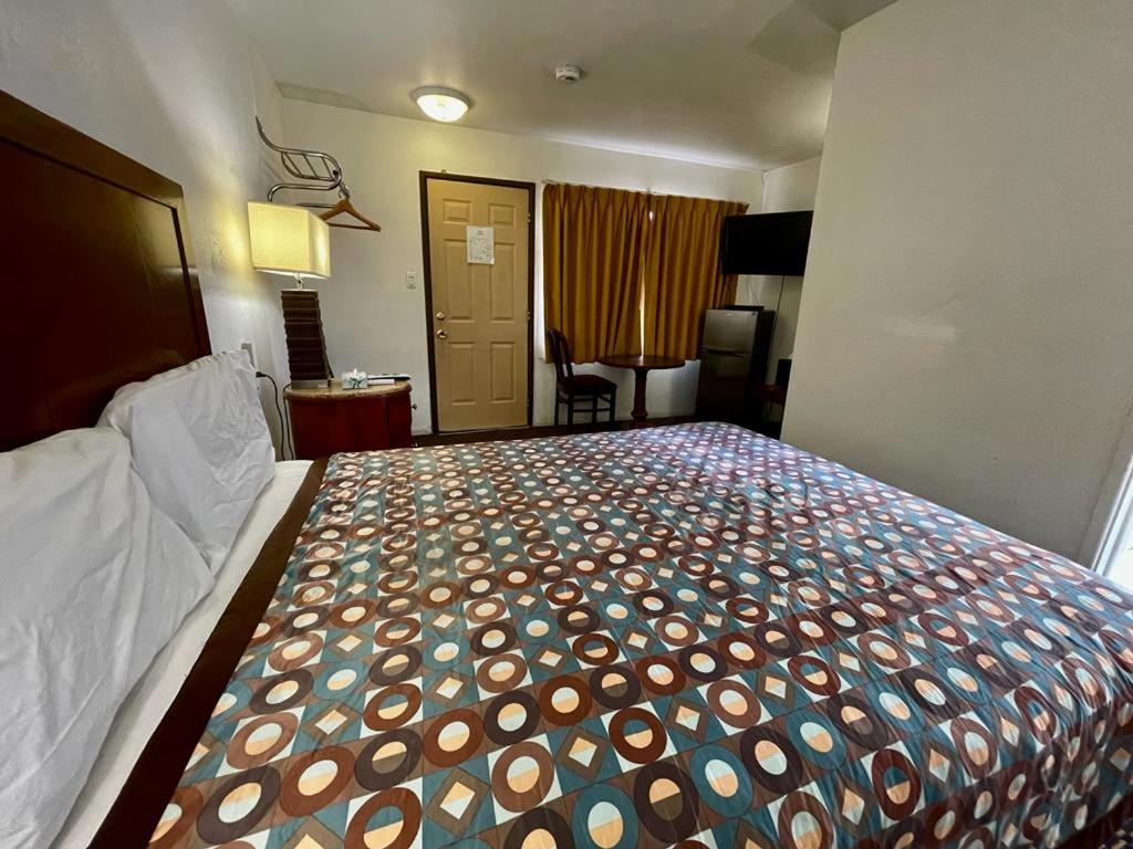 Desert Inn