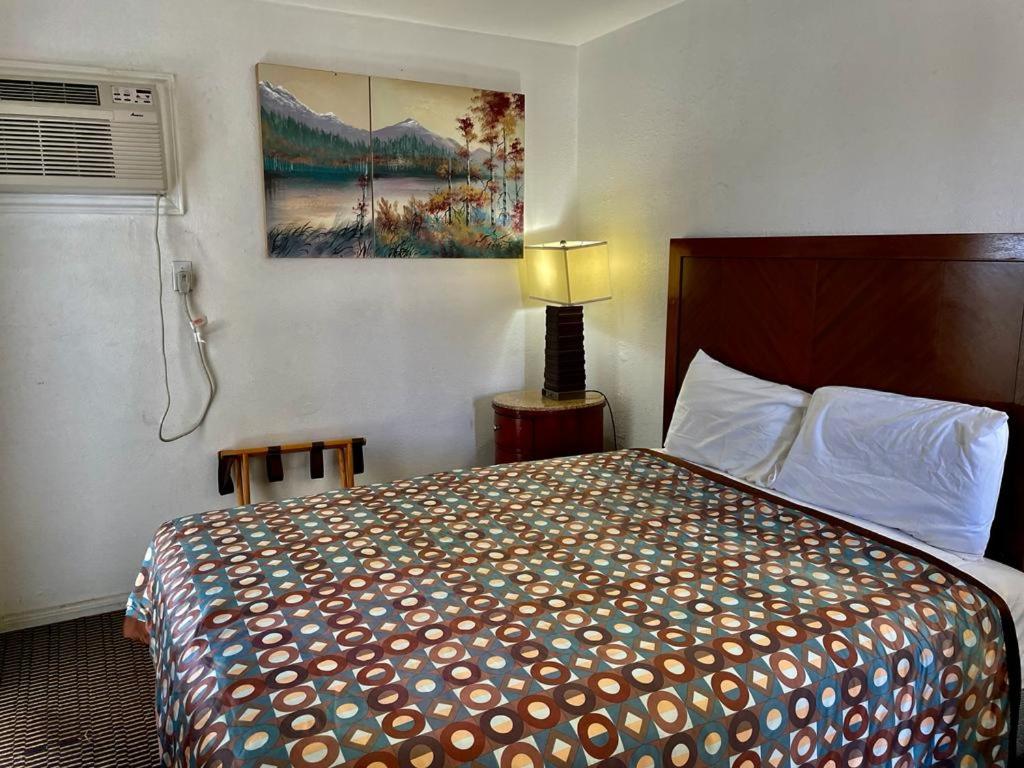 Desert Inn