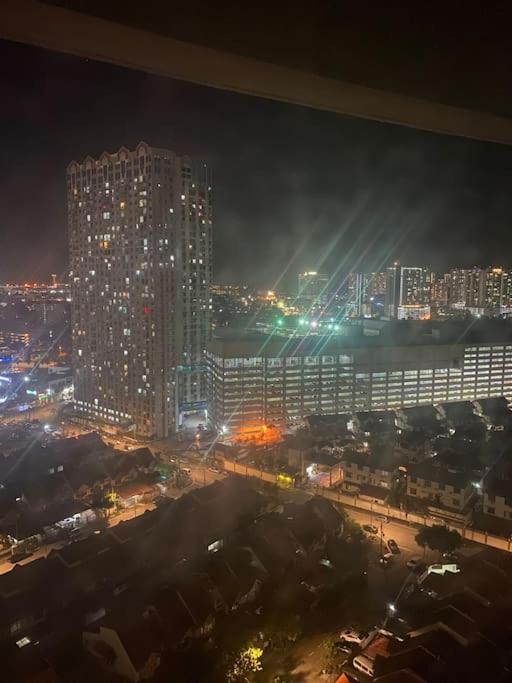 6PAX NEAR USM n PANTAI HOSPITAL n SPI CE ARENA photo 5