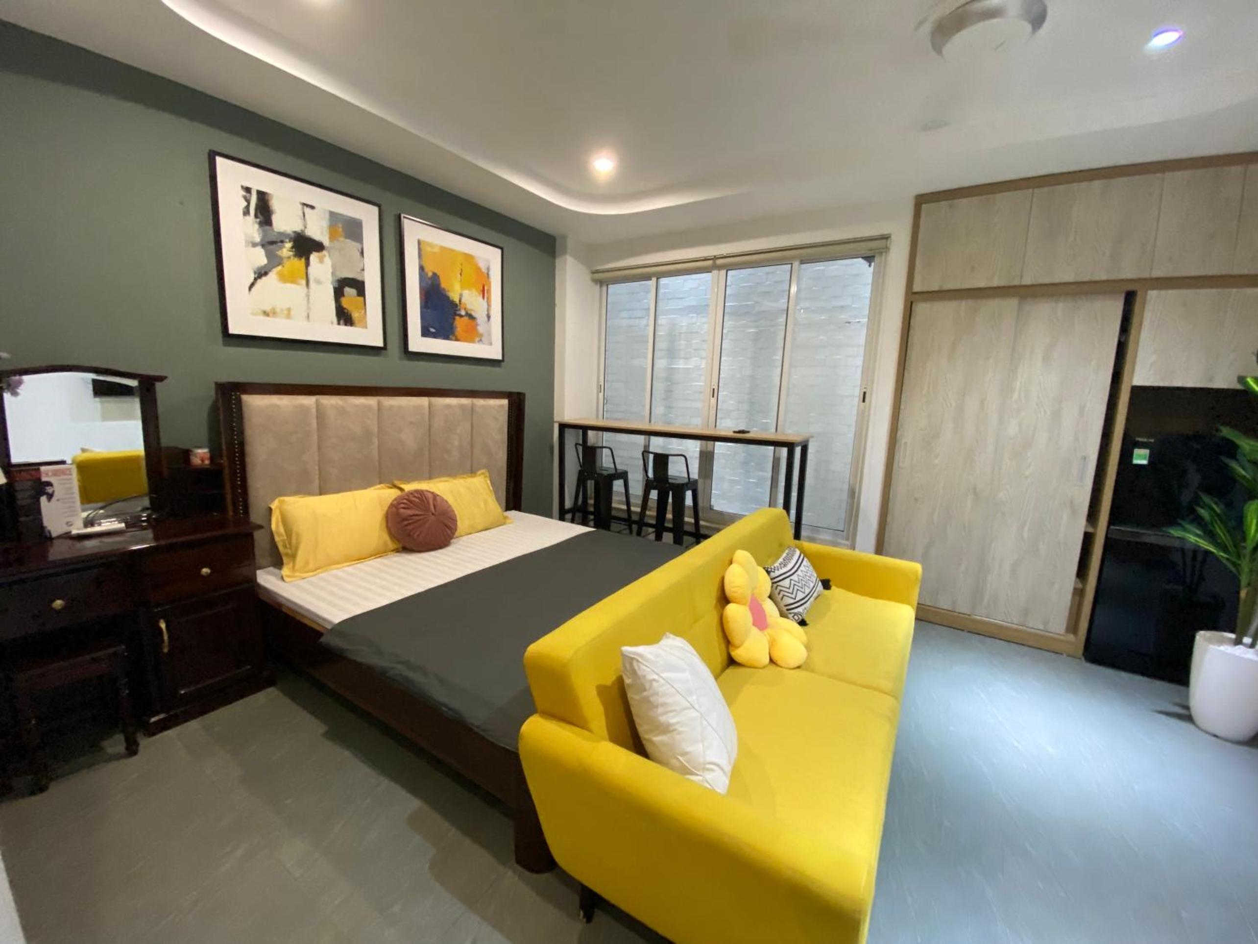 hotel room