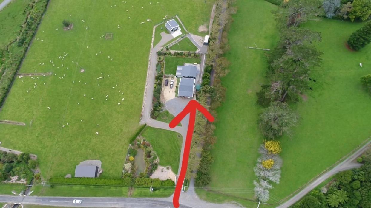 Waiora la grange cottage view 3