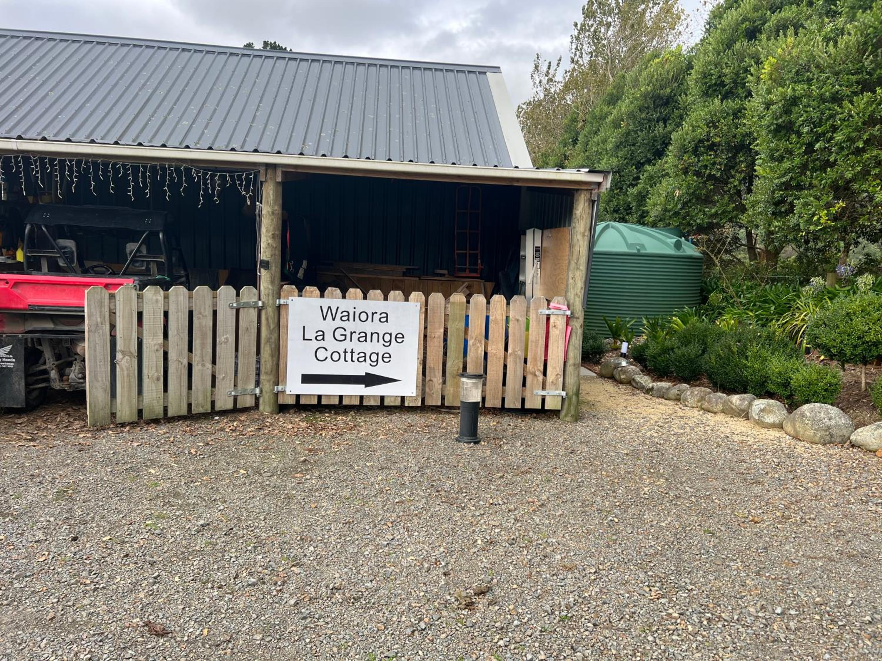 Waiora la grange cottage view 4