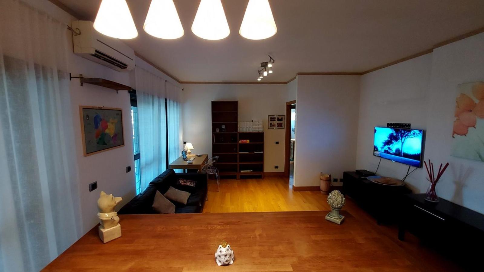 Home Sorbara Luxury Home no 01