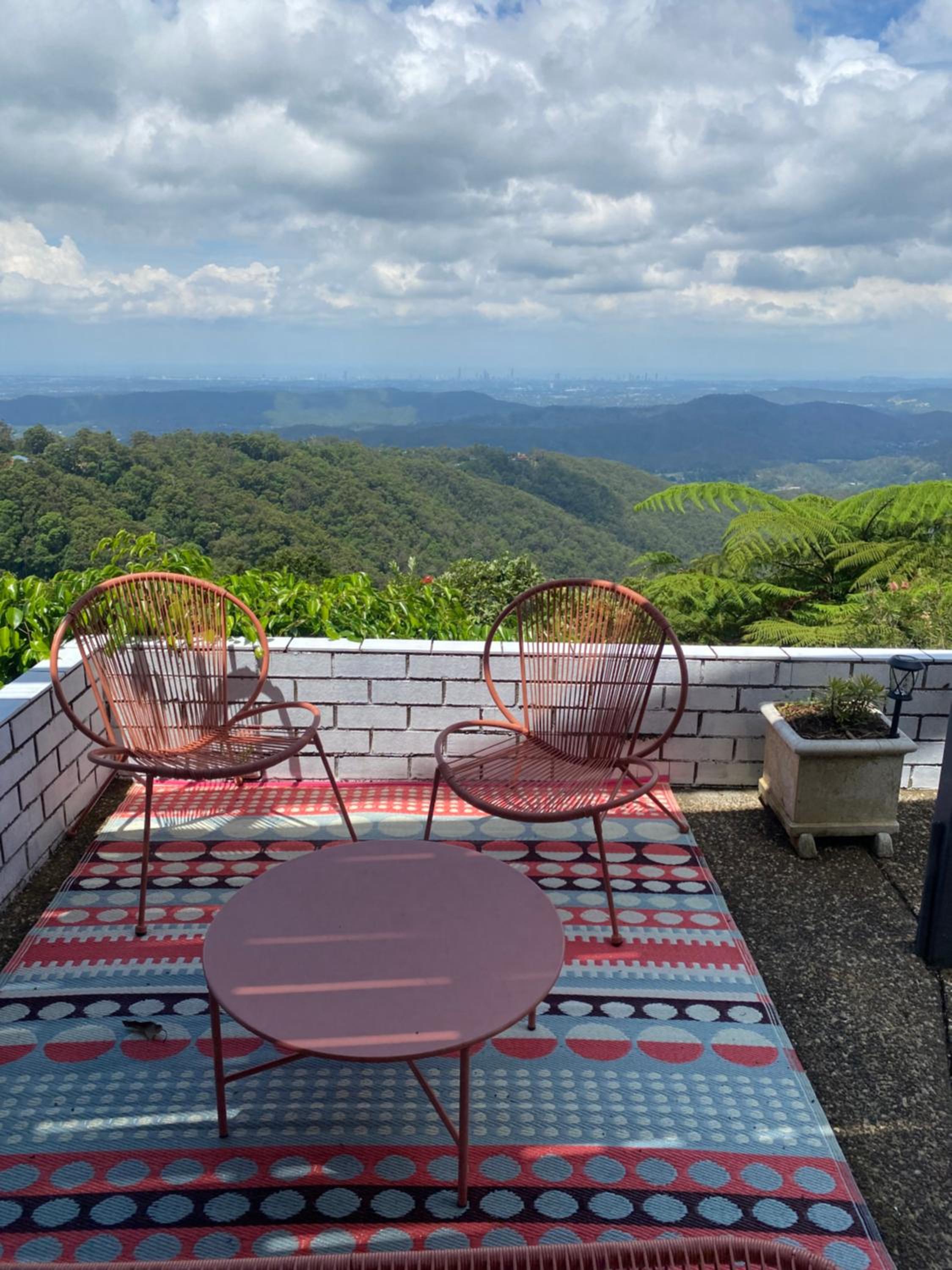 Green Cauldron, Homestay, Tamborine Mountain, Private Room, Ensuite, Private Courtyard, Gold Coast Views
