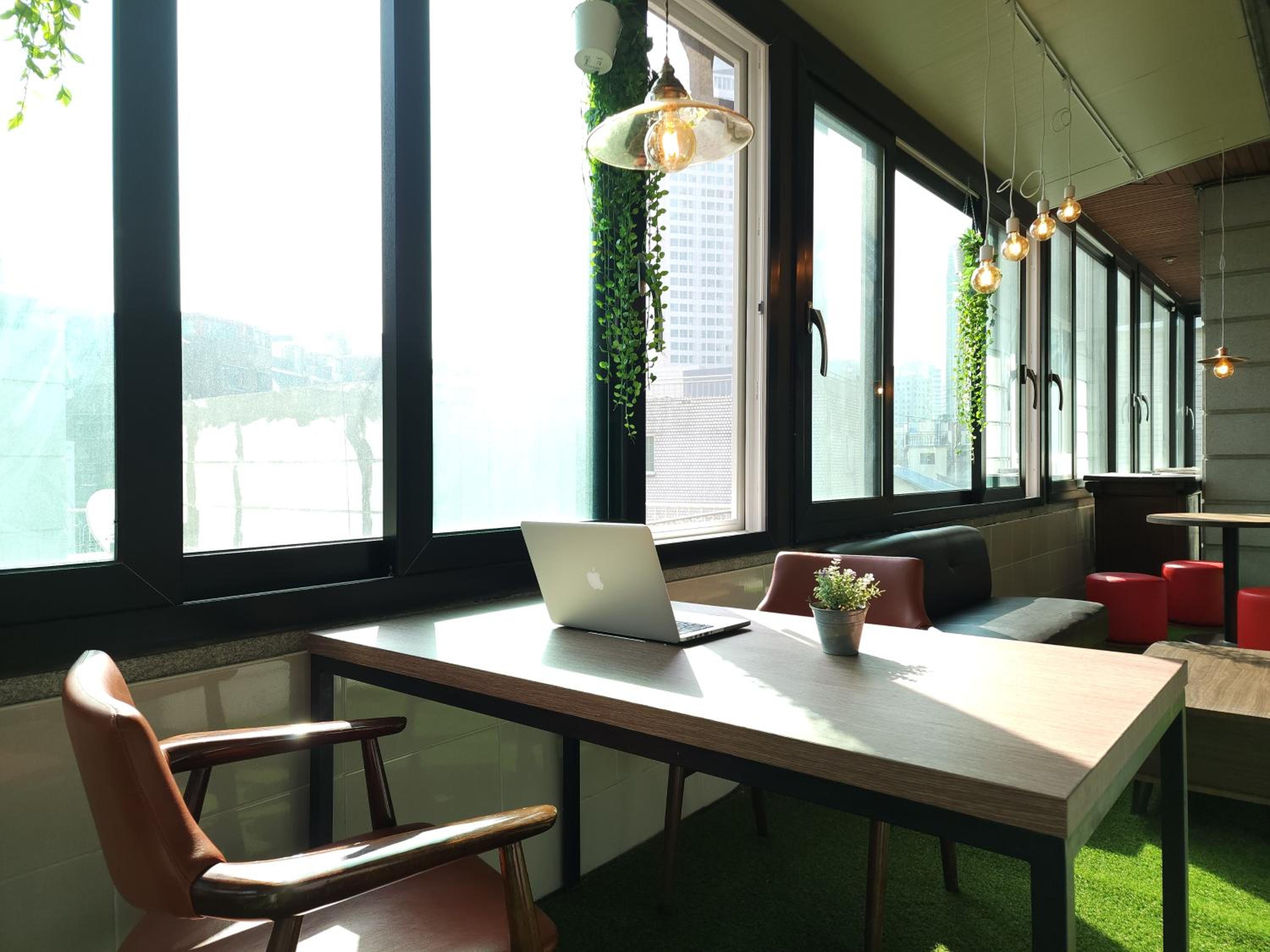 OYO Hostel Myeongdong 5