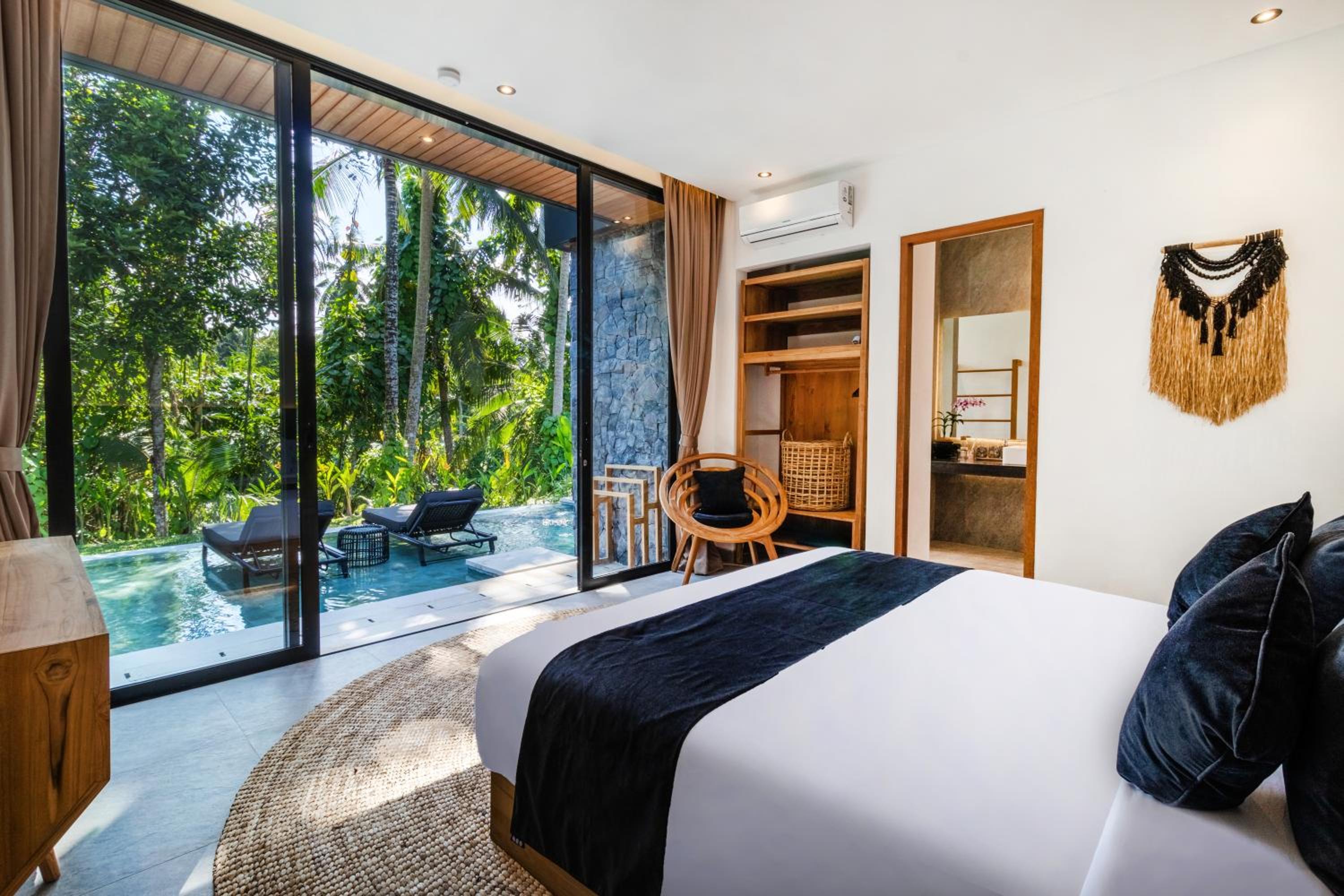 Villa Veryhan by BaliSuperHost