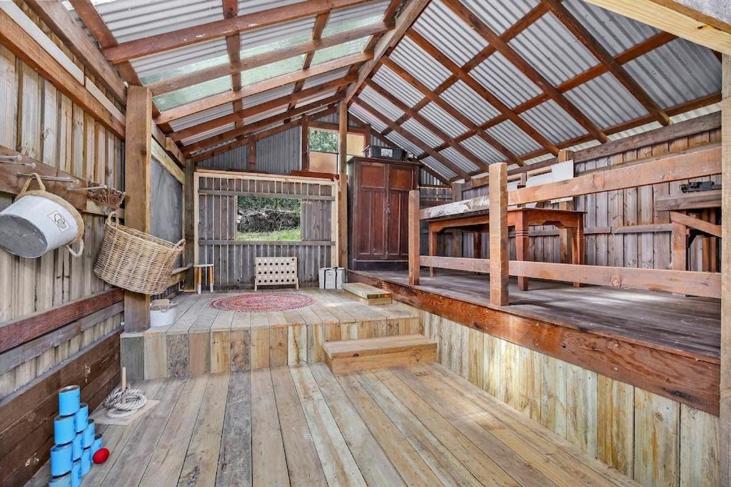 Moroccan Acreage -Heated Pool w Slide -PlayBarn