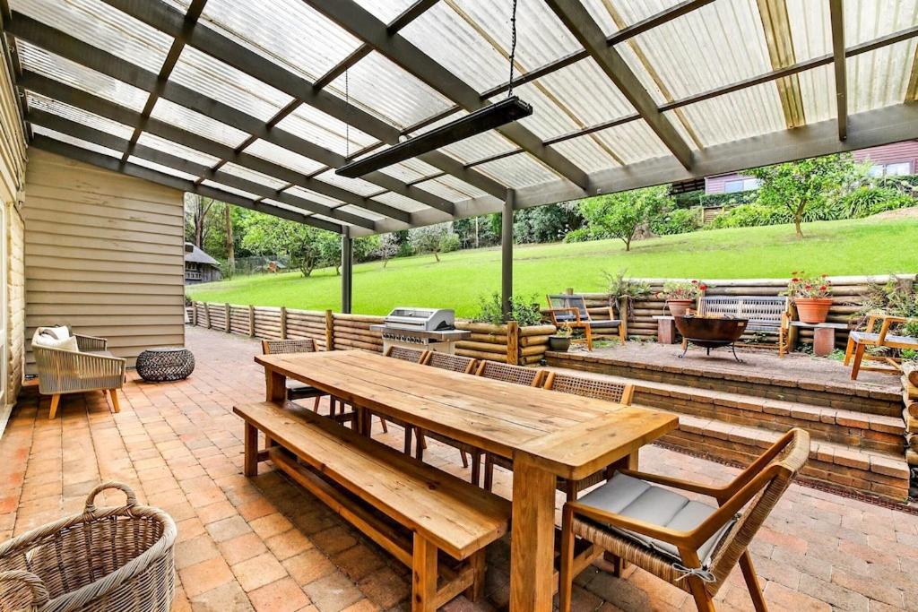 Moroccan Acreage -Heated Pool w Slide -PlayBarn