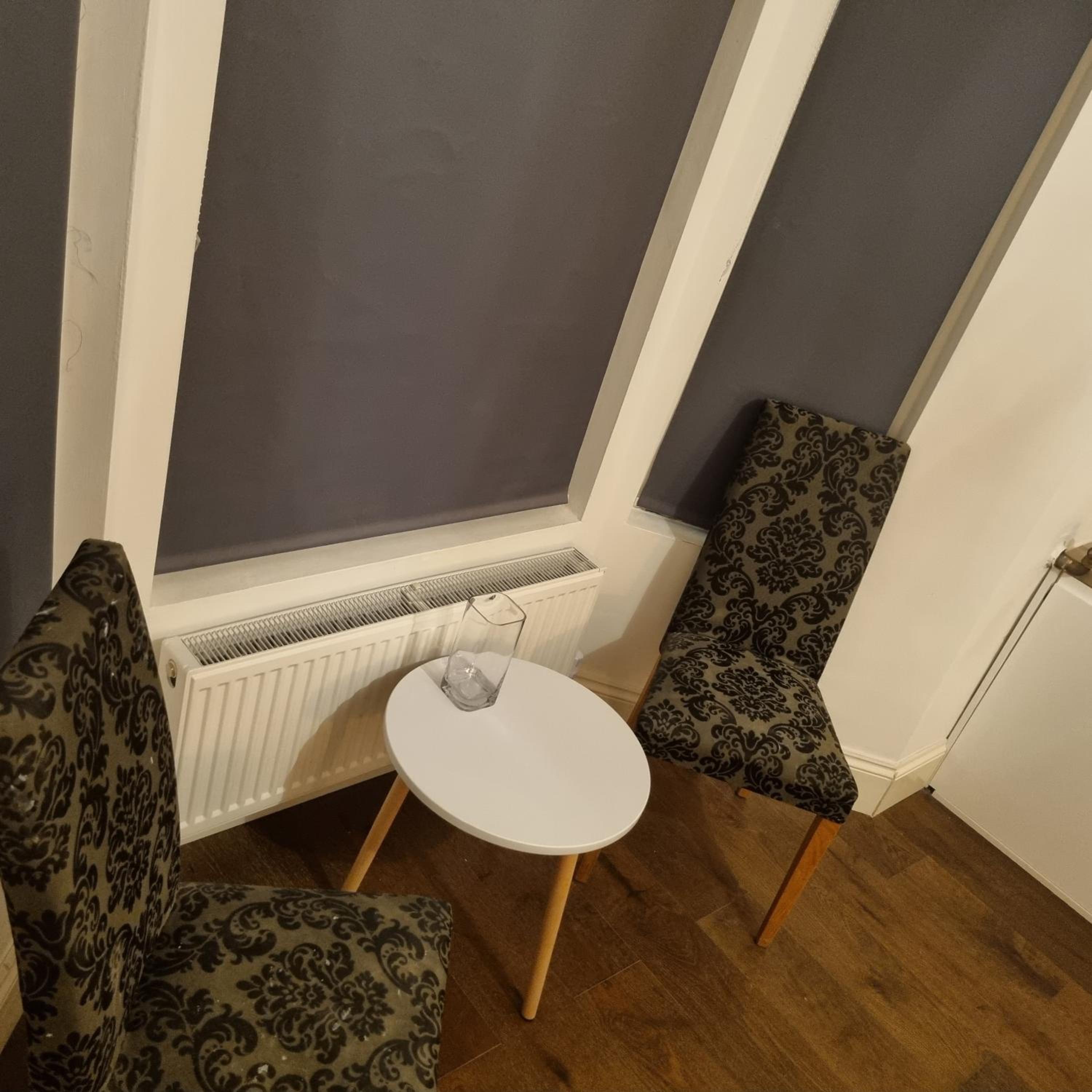 41 Crawley Road