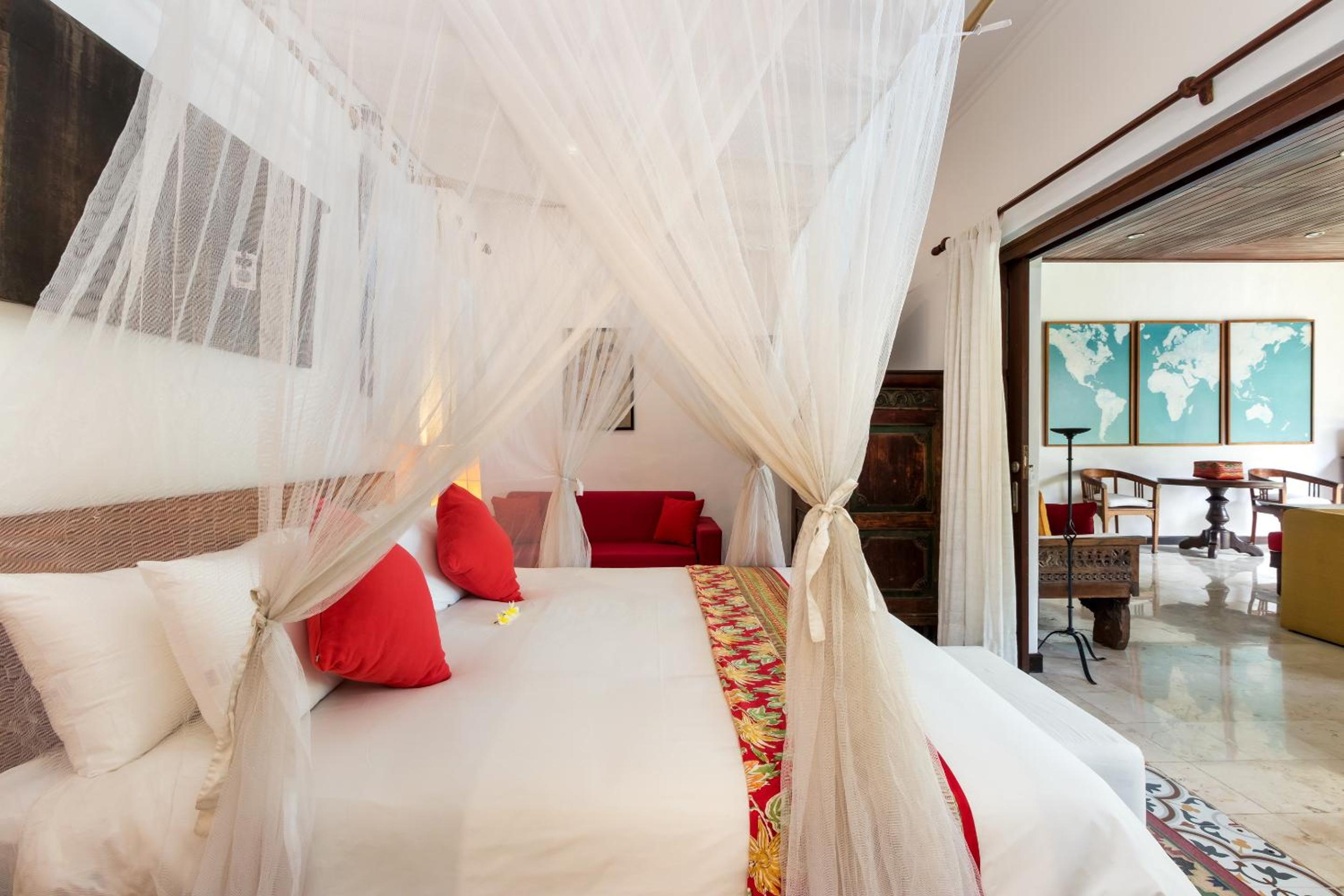 Villa Eight