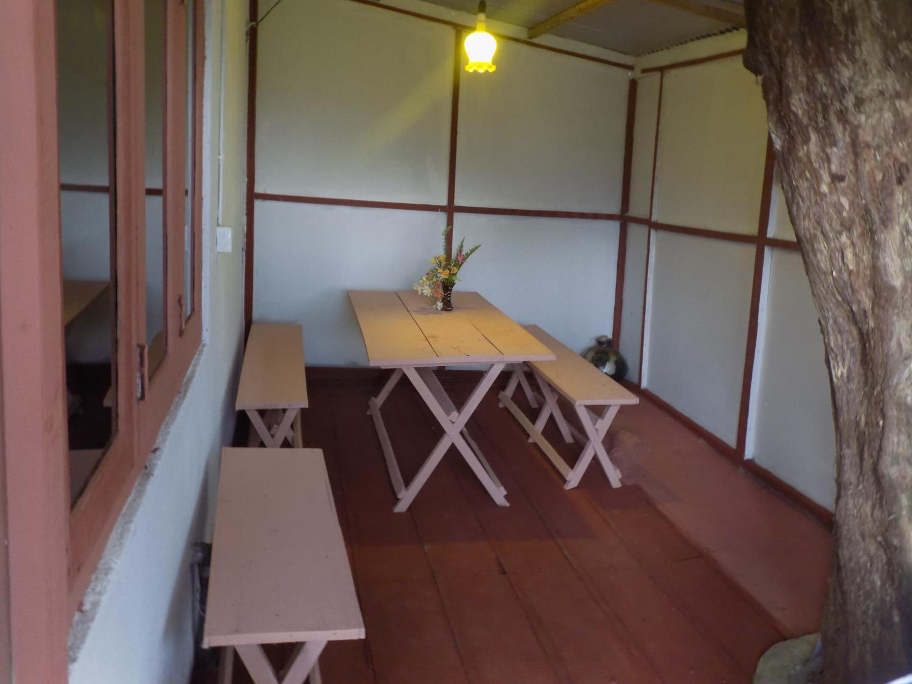 Kadalla Cottage