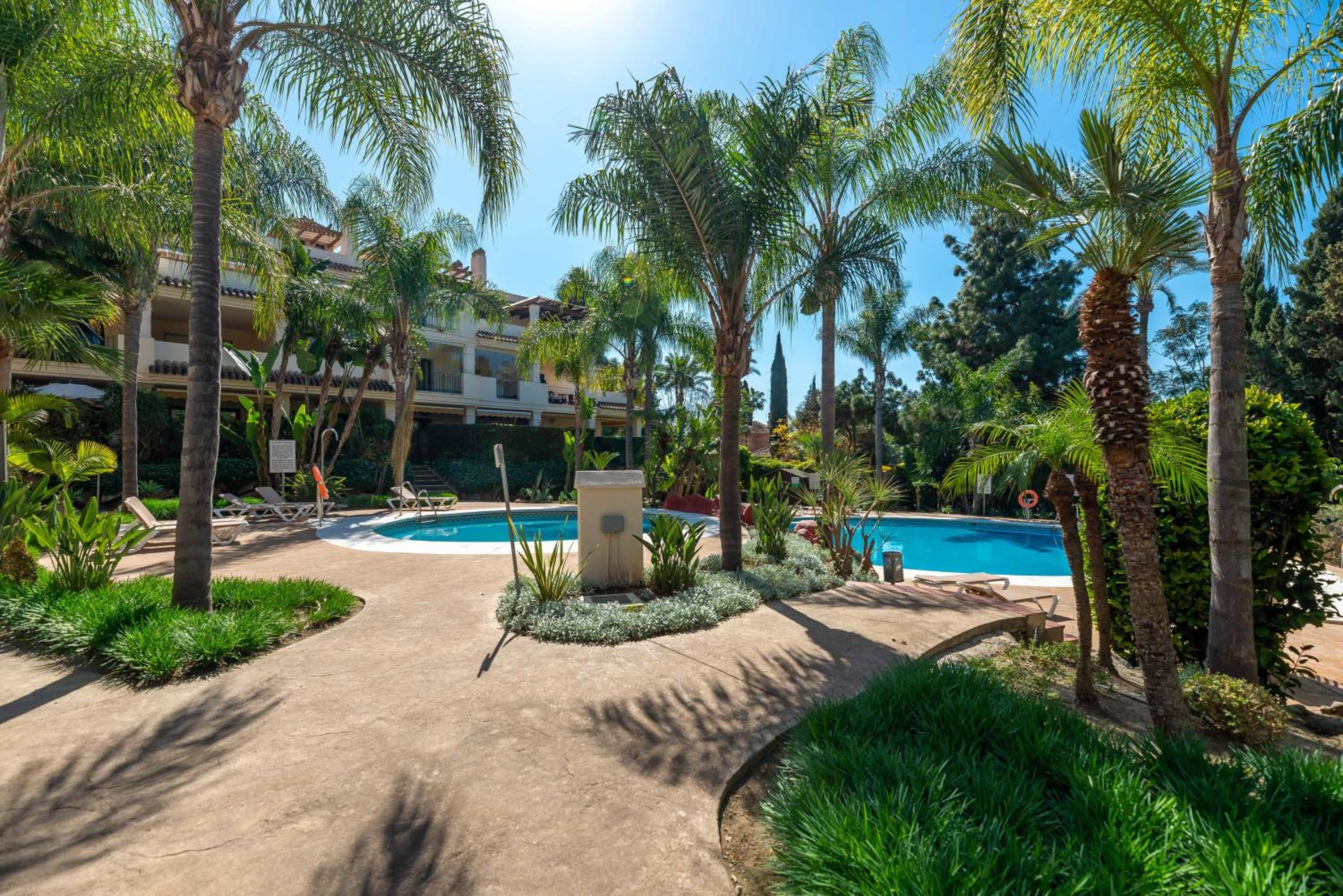 Marbella Vacations - VACATION MARBELLA I El Palmeral, Golf Valley, Renovated, Fast WiFi - Property Image 18