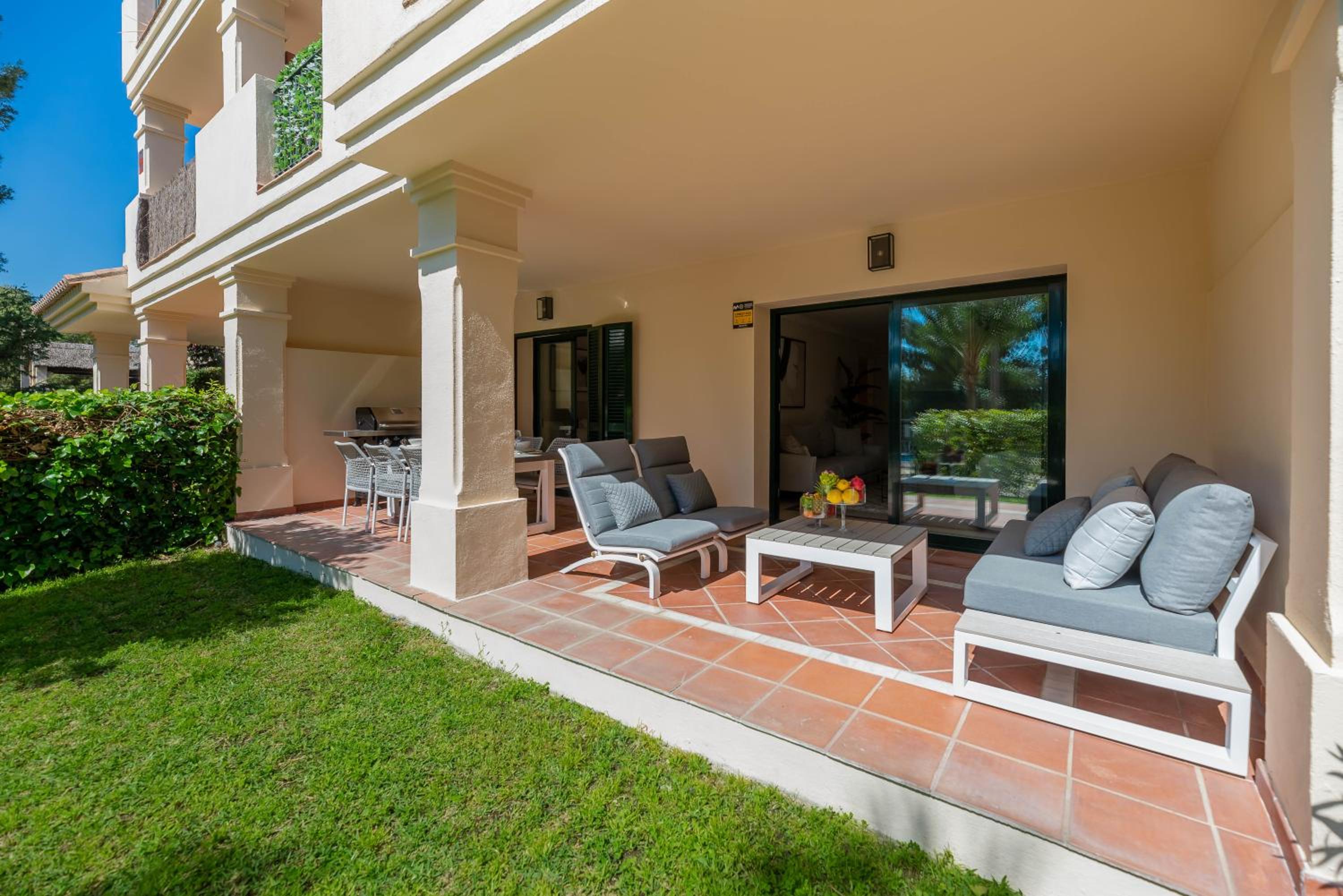 Marbella Vacations - VACATION MARBELLA I El Palmeral, Golf Valley, Renovated, Fast WiFi - Property Image 41