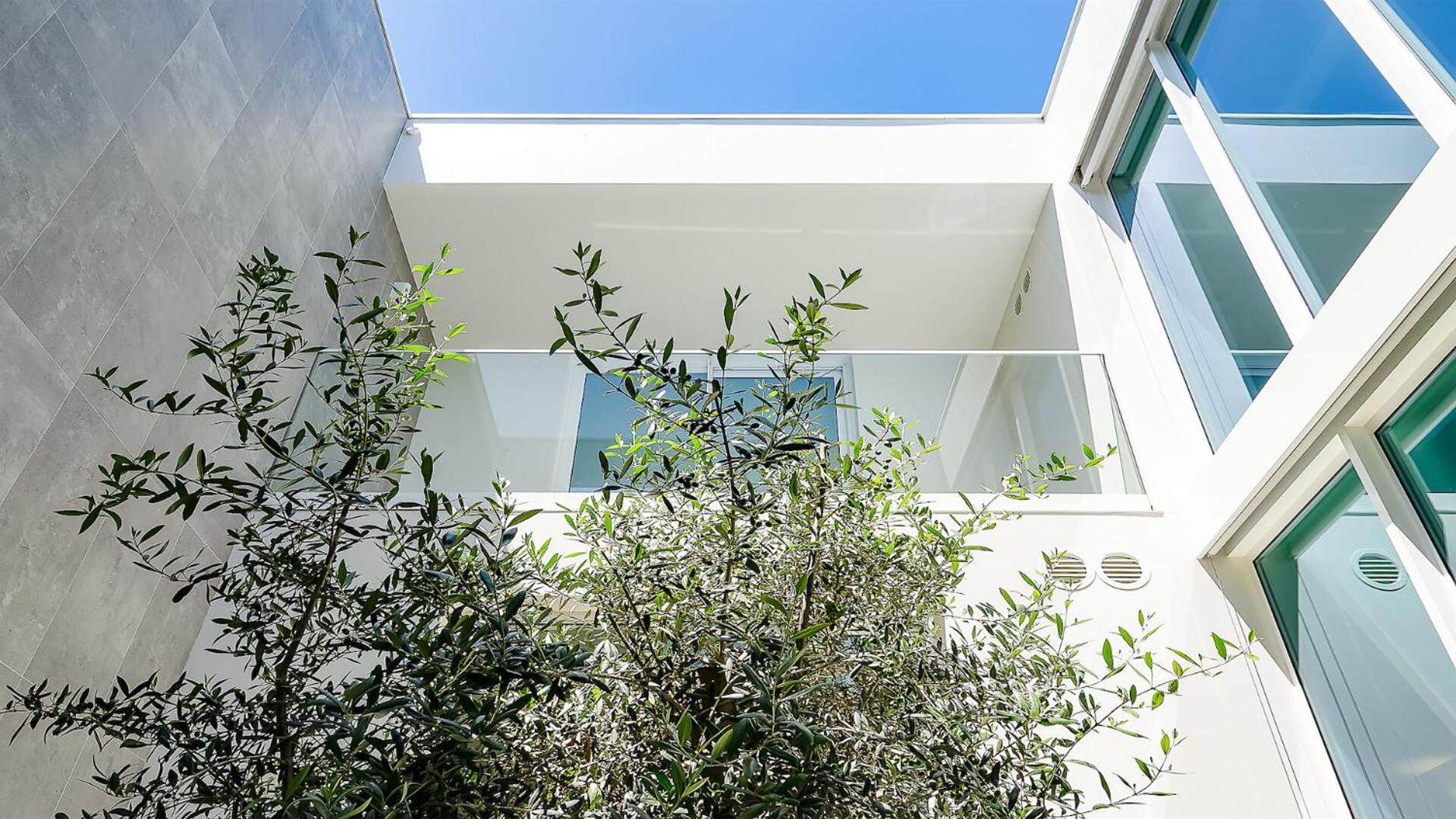 Villa Serenity- CleverDetails, Central Vilamoura, Sleeps 4 adults and 2 children, located in the center view 4