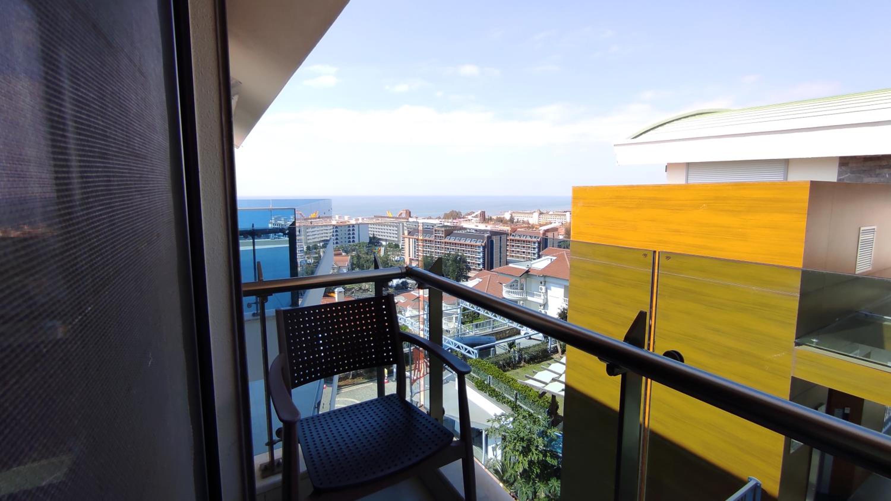 Elite Luxury Suite & Spa - Image 72