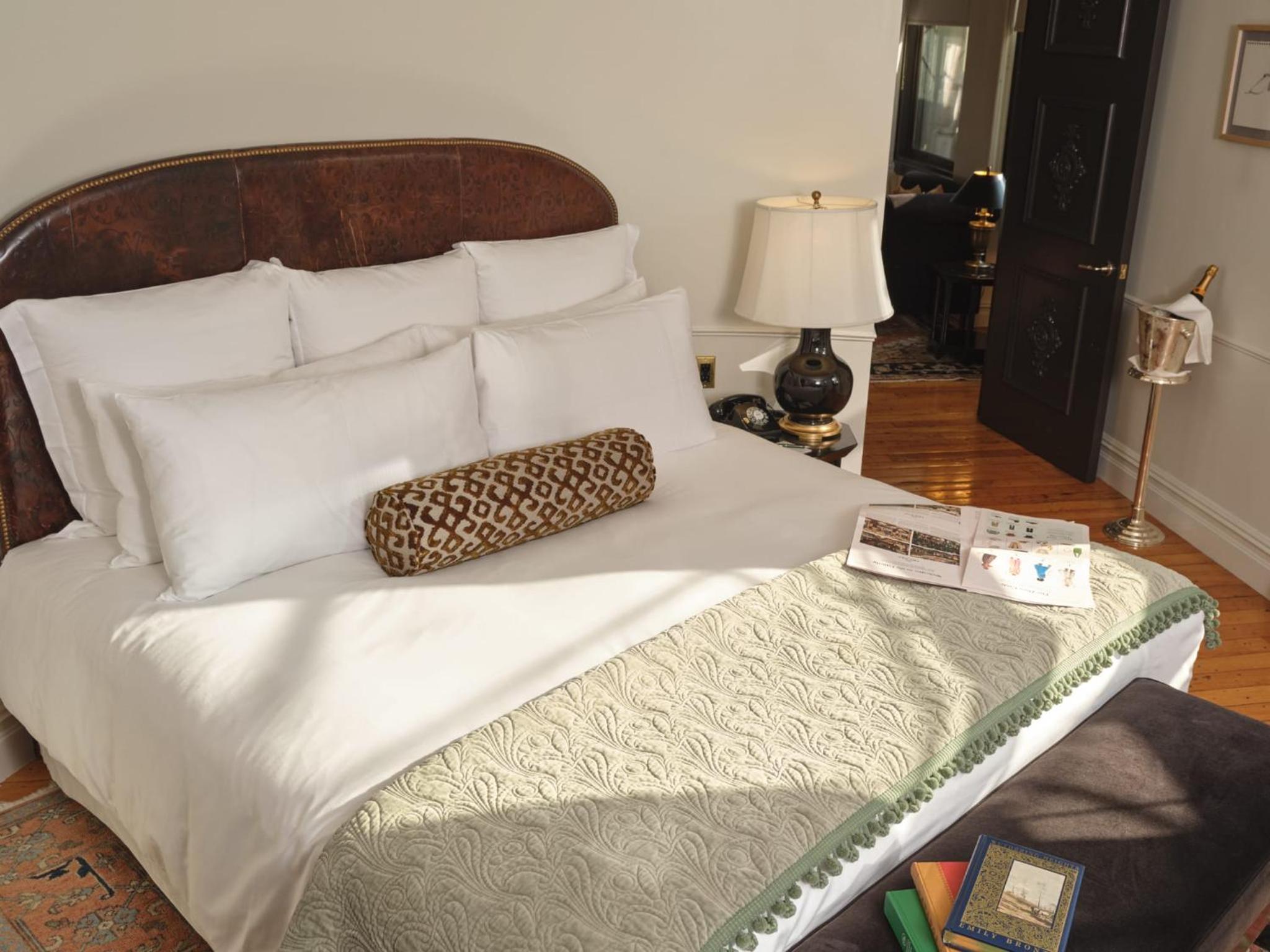 Nomad Design House 24