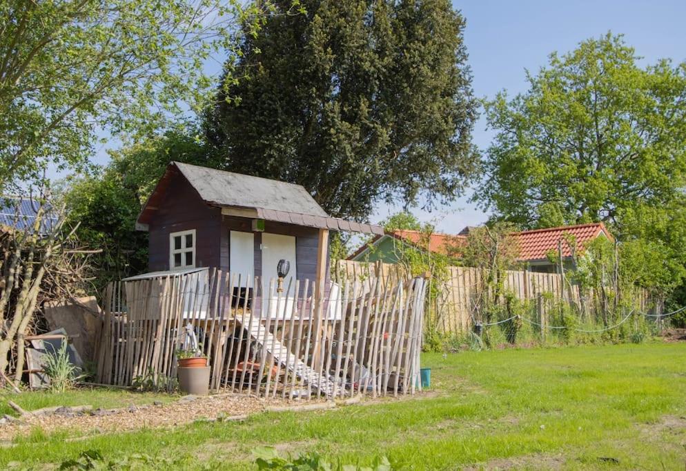 Ferienwohnungen Fehmarn mit Parkplatz & Garten in Petersdorf