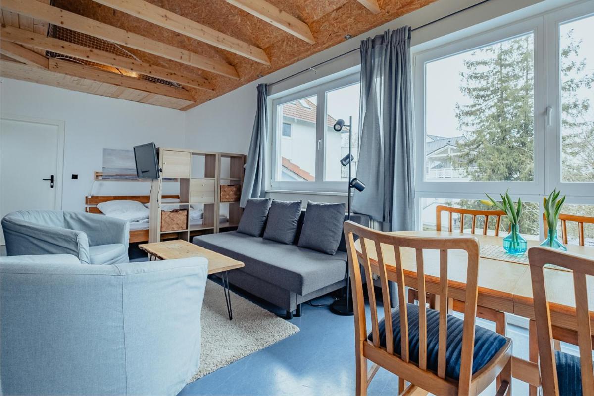 Ferienwohnungen Fehmarn mit Parkplatz & Garten in Petersdorf
