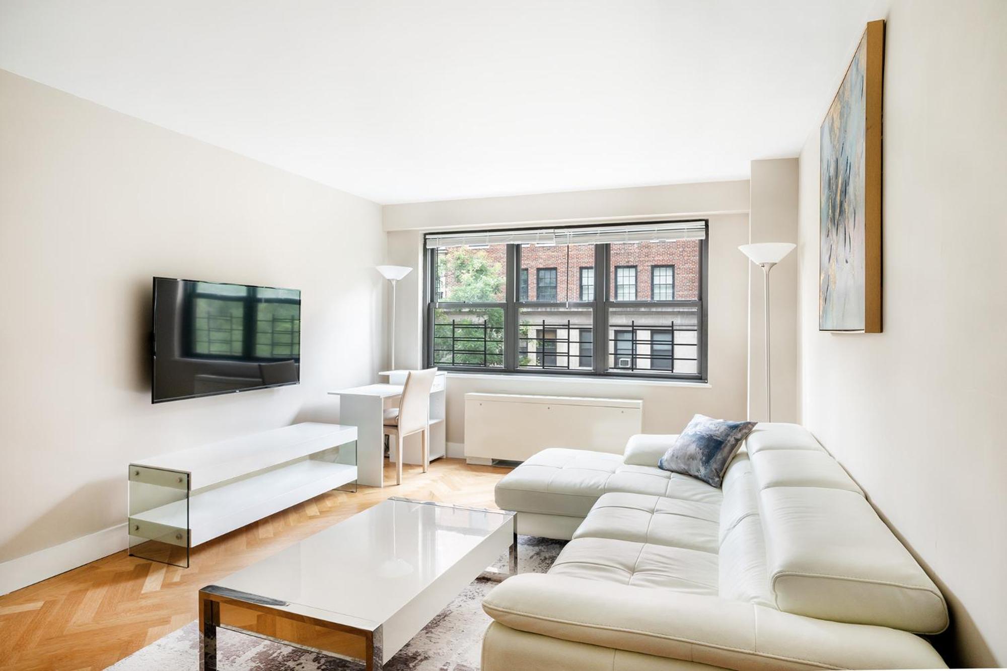 Elegant East Side