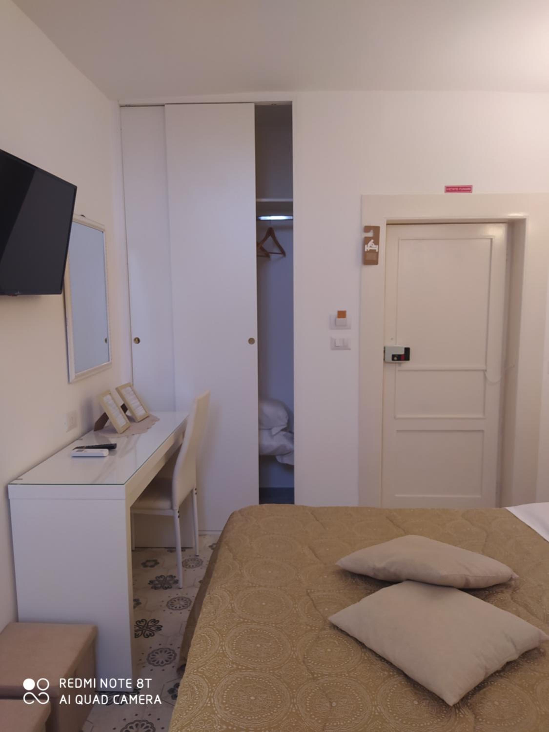 DONNA LUCREZIA b&b Boutique Hotel Style - RELAX & BUSINESS STAY