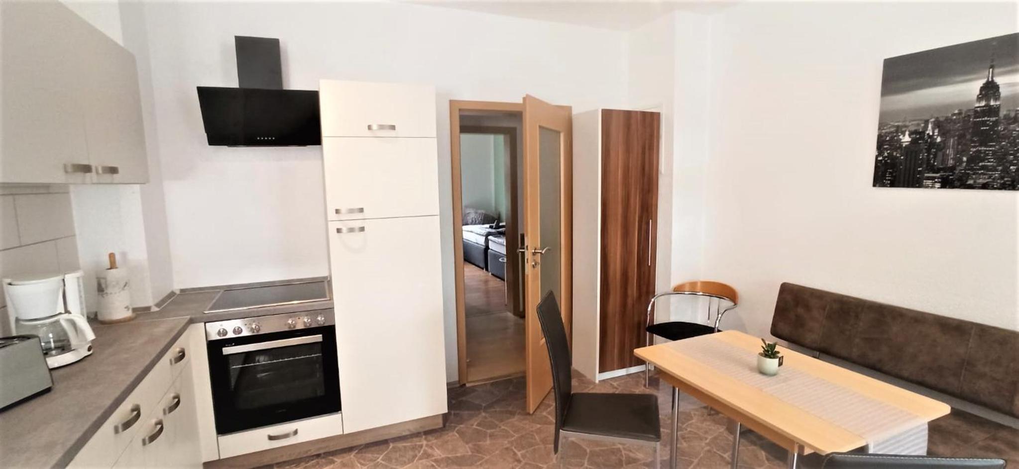 Apartment für bis zu 6 Personen mit Balkon