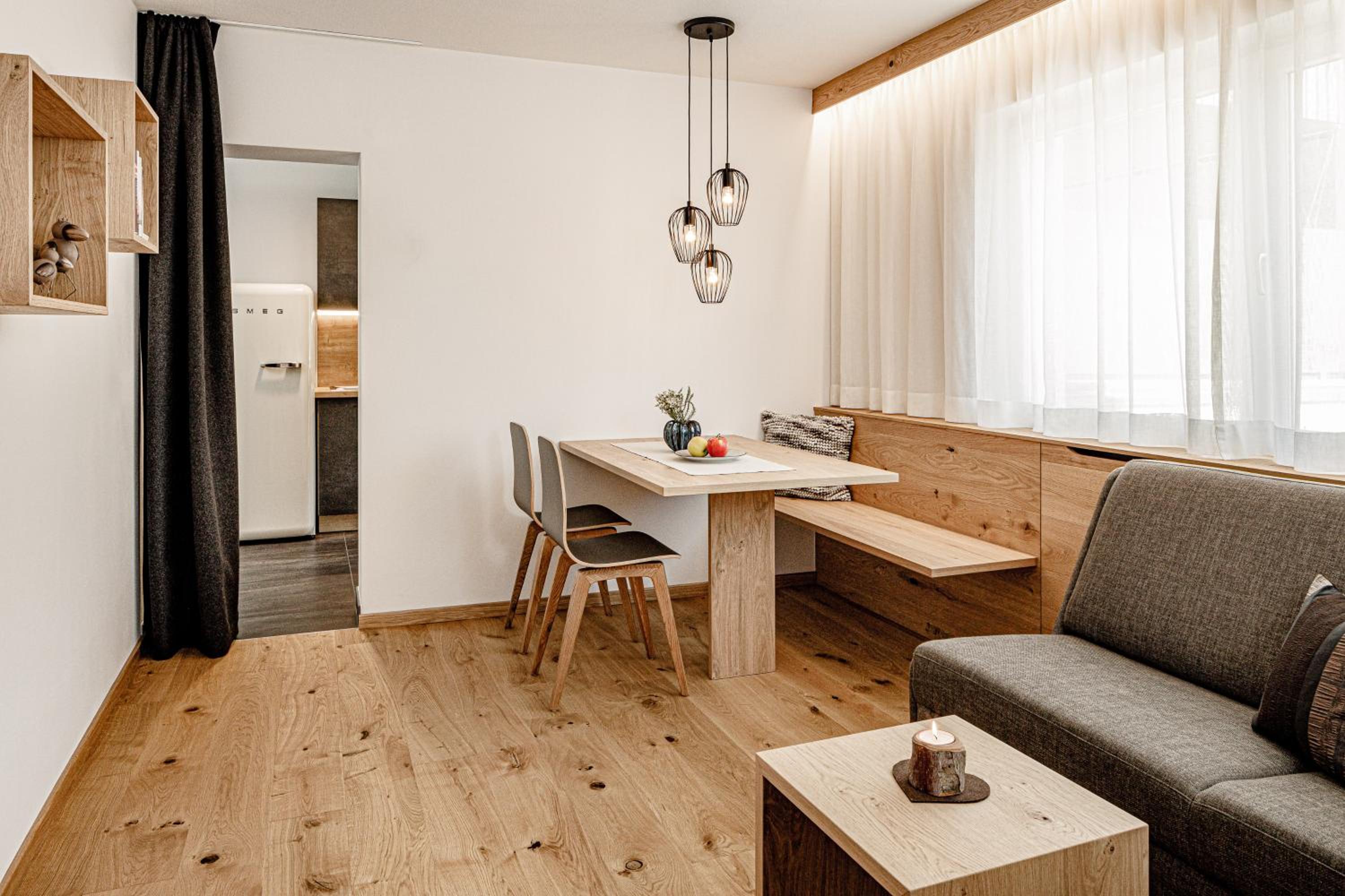 Amolaris Garden Lodges & Guesthouse