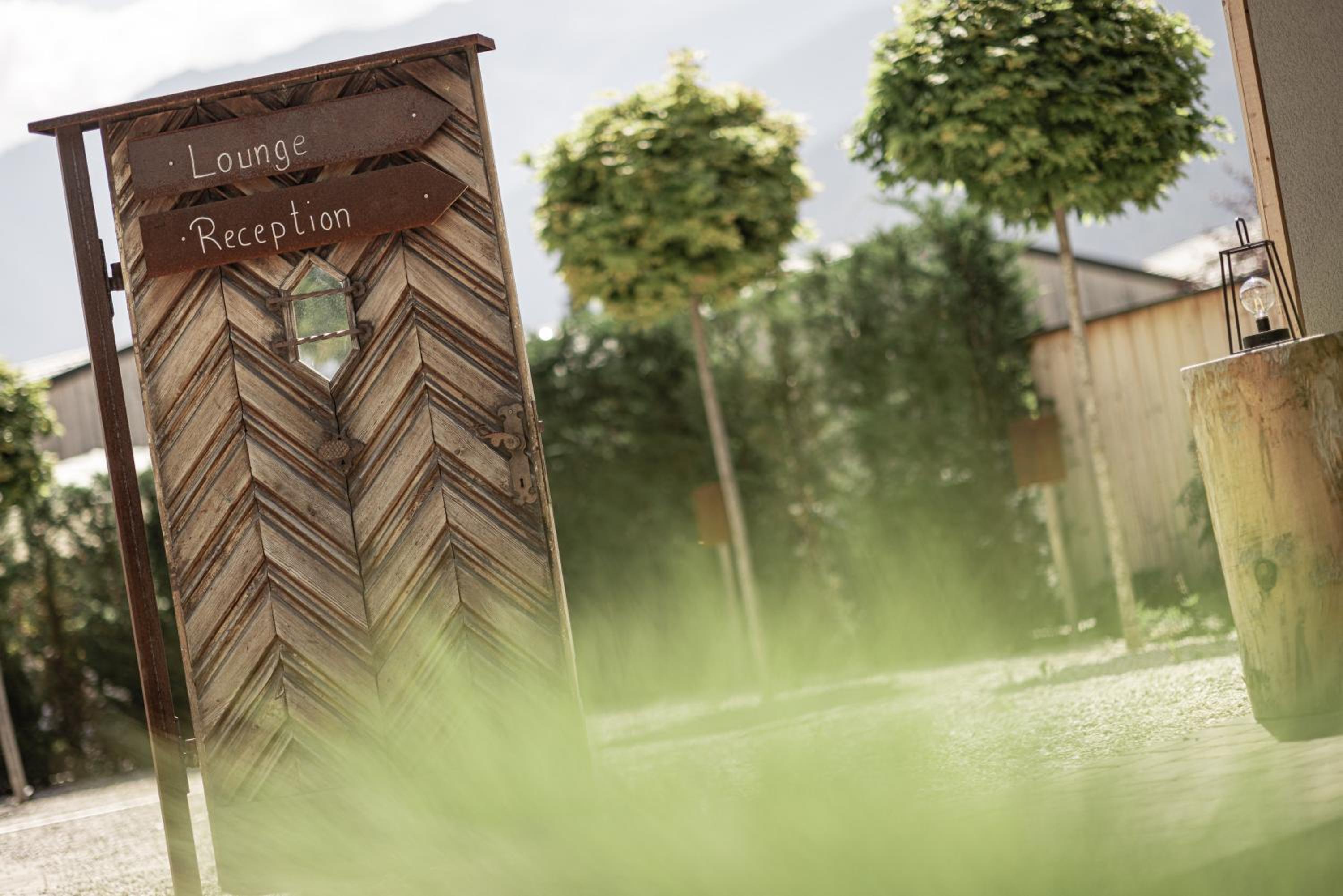 Amolaris Garden Lodges & Guesthouse