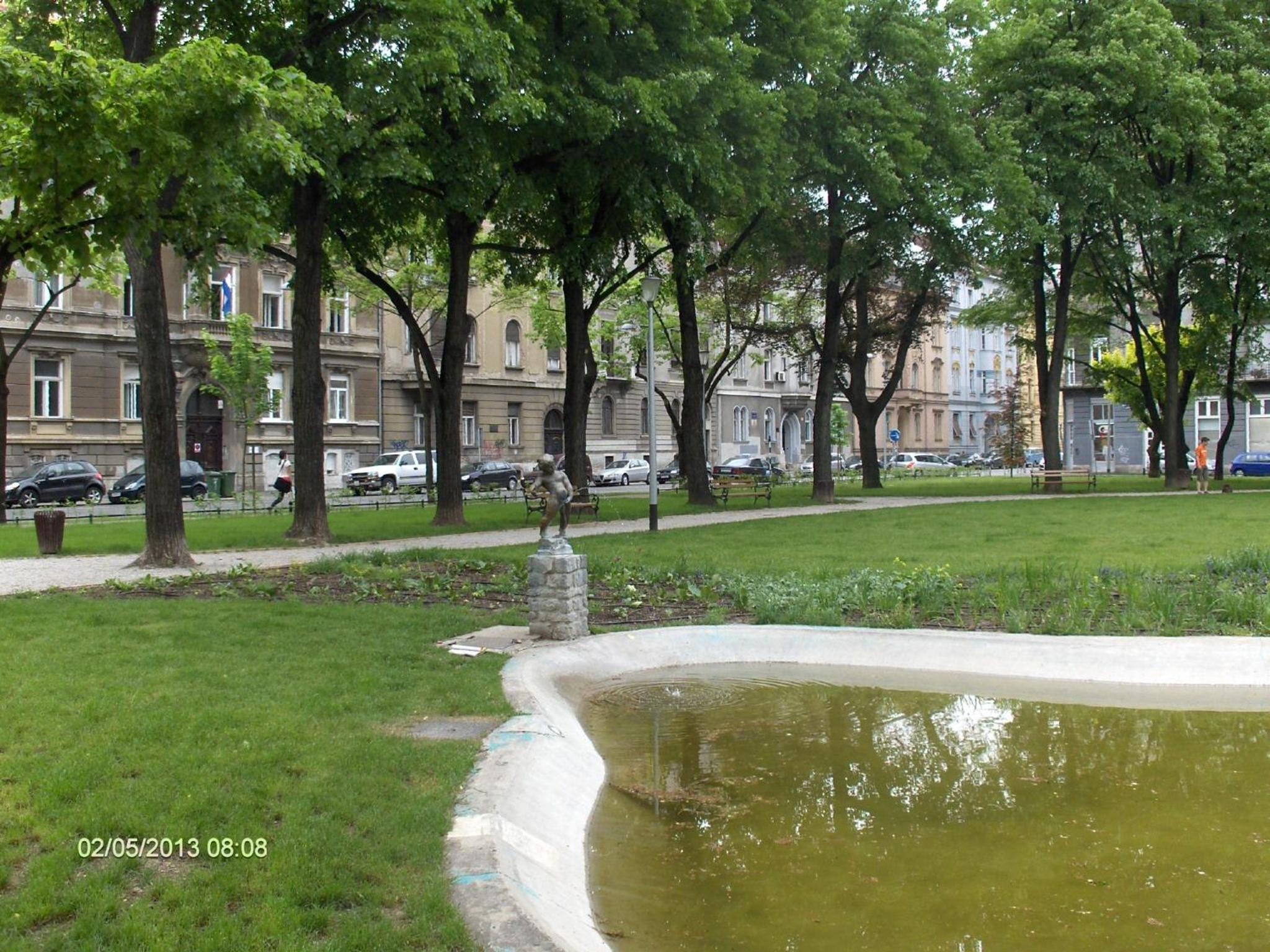 Photo 9