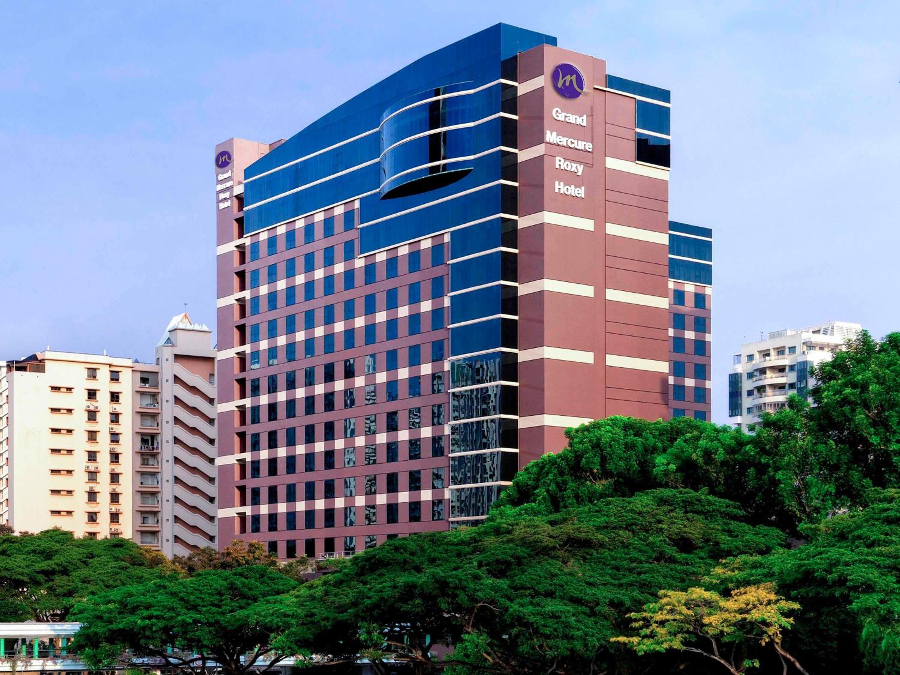 Hotel Grand Mercure Singapore Roxy - Image 1