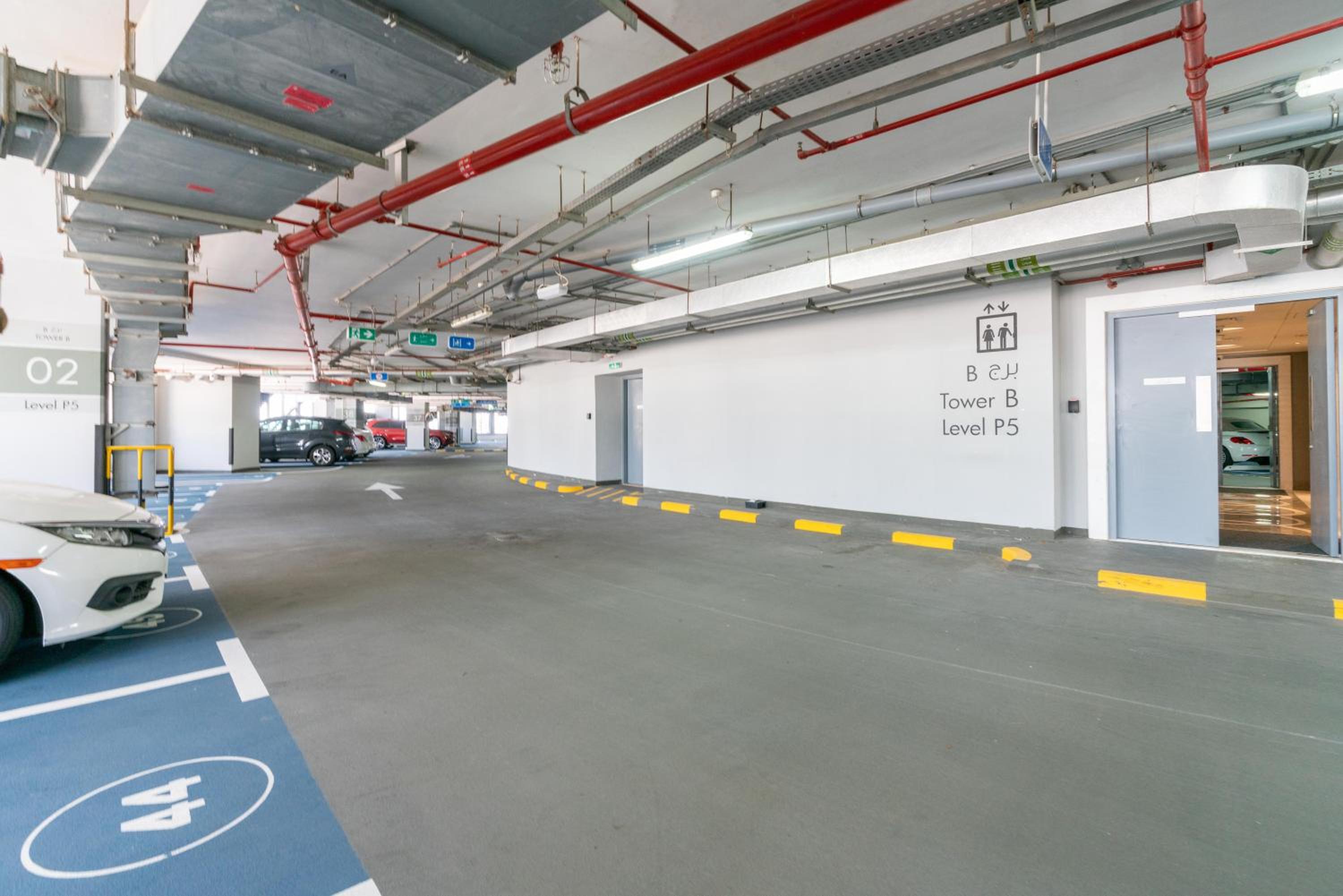 GlobalStay DAMAC Towers by Paramount Business Bay Apartments