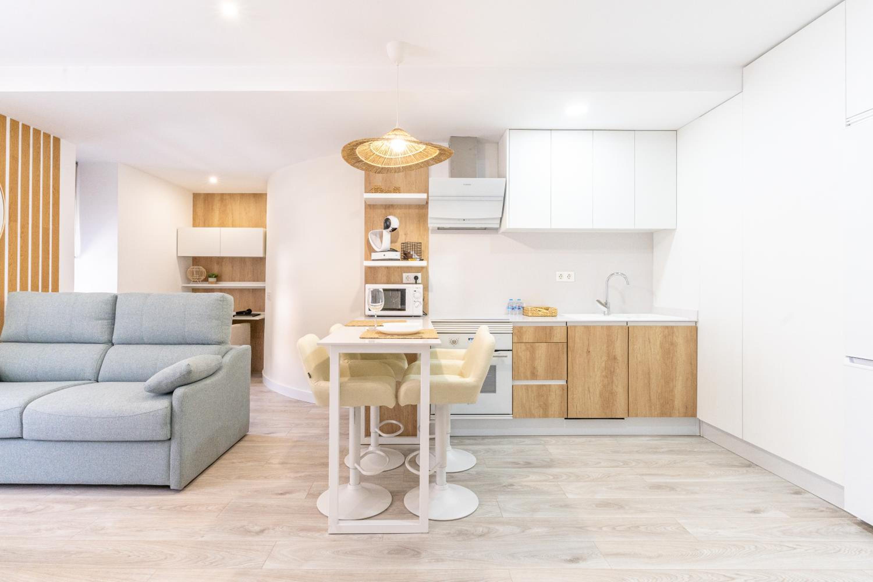 Apartaments Paseo Marítimo by Expoholidays