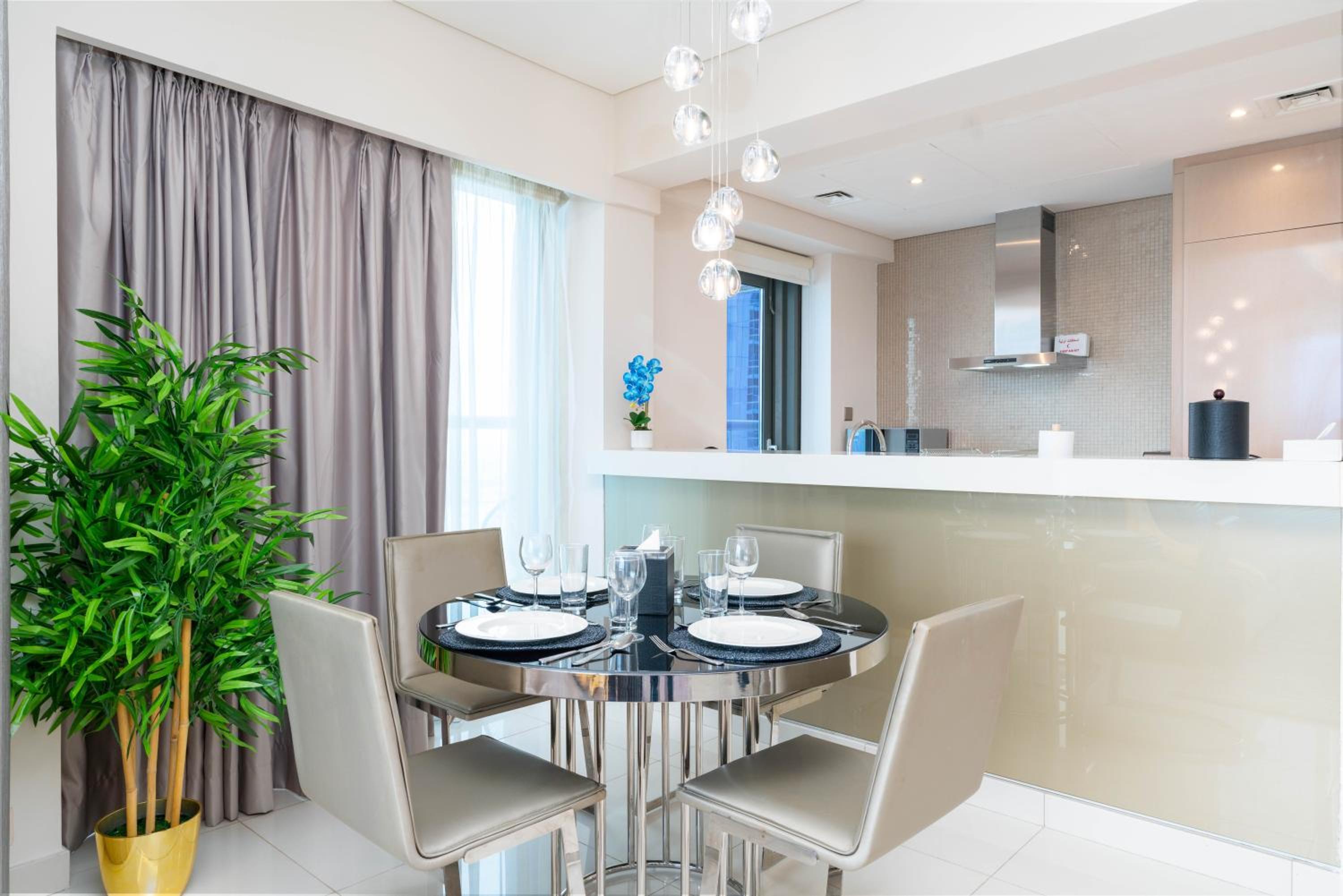 GlobalStay DAMAC Towers by Paramount Business Bay Apartments