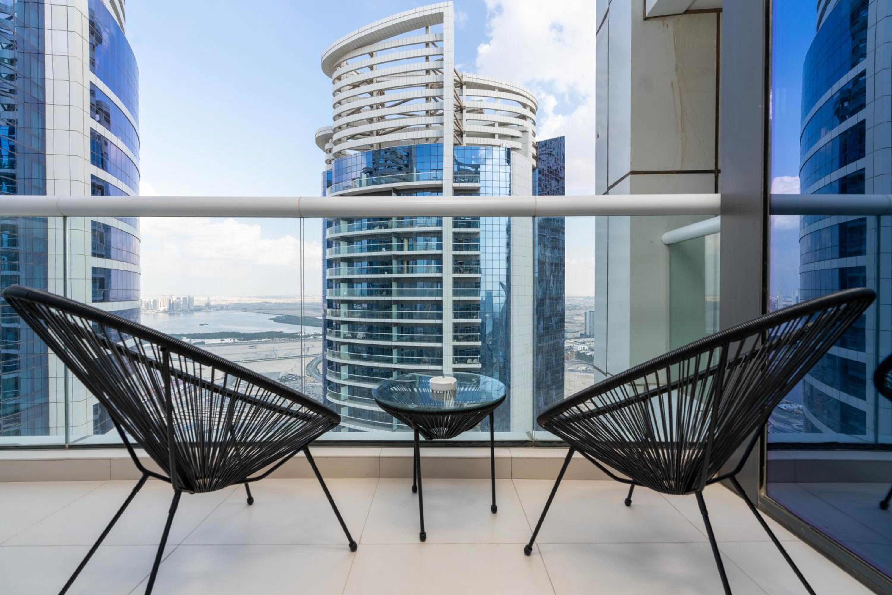 GlobalStay DAMAC Towers by Paramount Business Bay Apartments