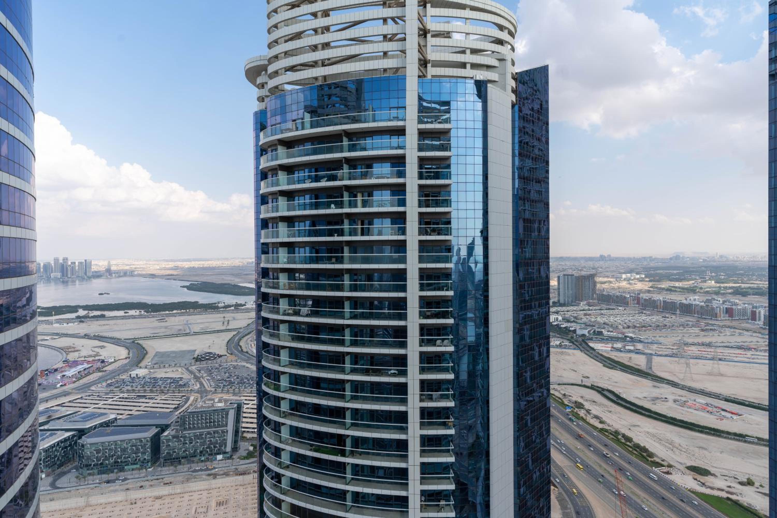 GlobalStay DAMAC Towers by Paramount Business Bay Apartments