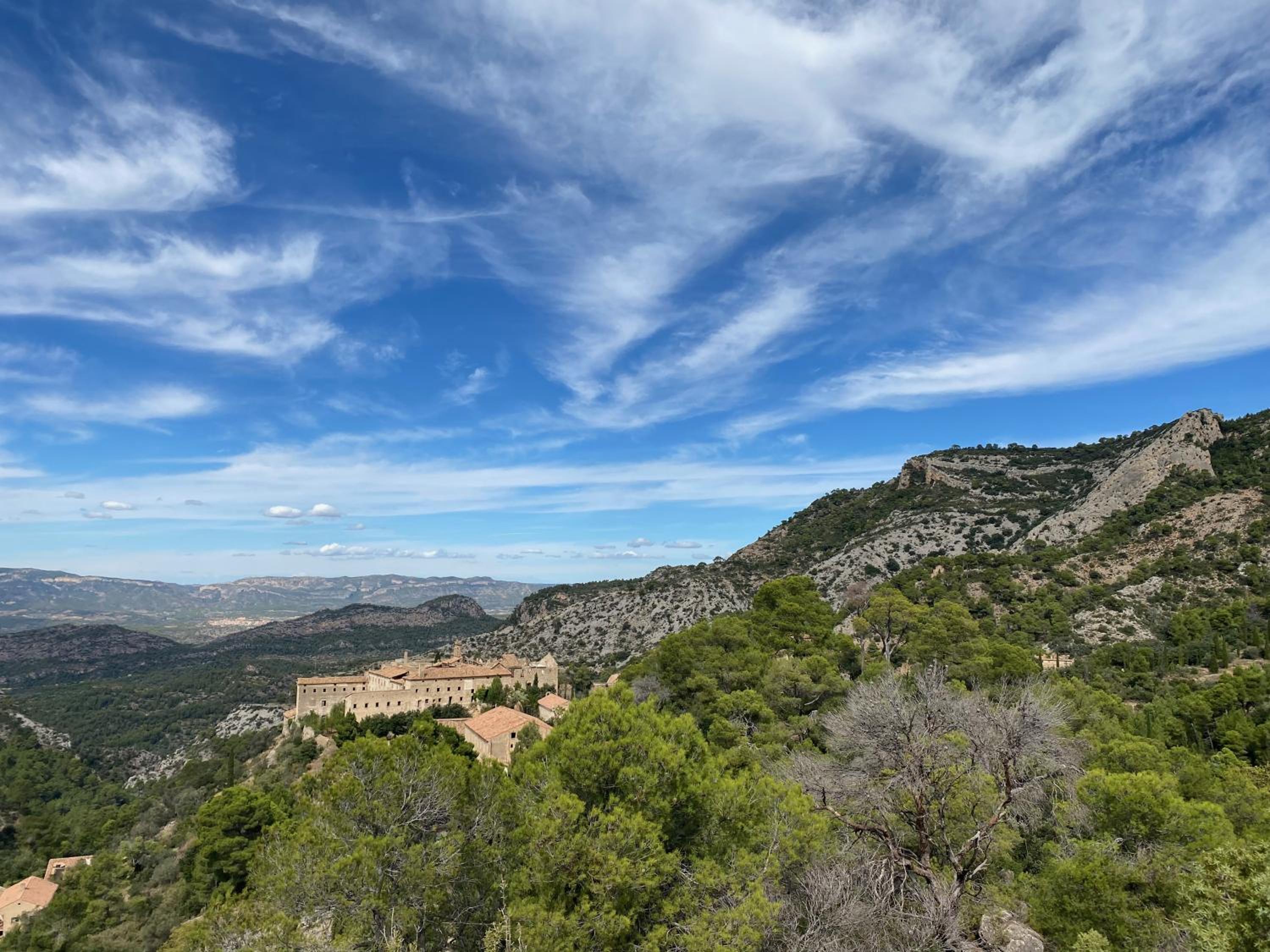 Wonderful comfortable finca in the Burga valley