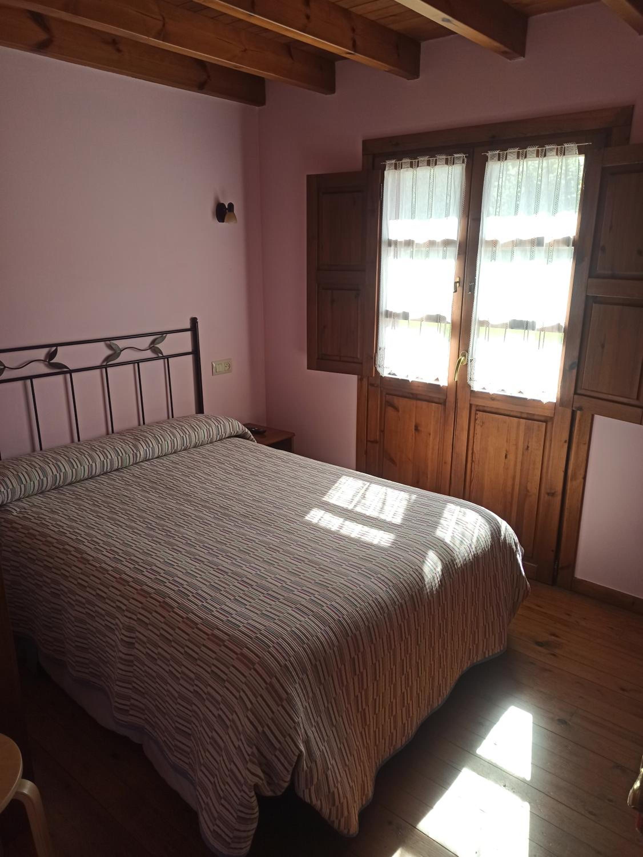 CASA ALDEA LOS CASTAÑOS
