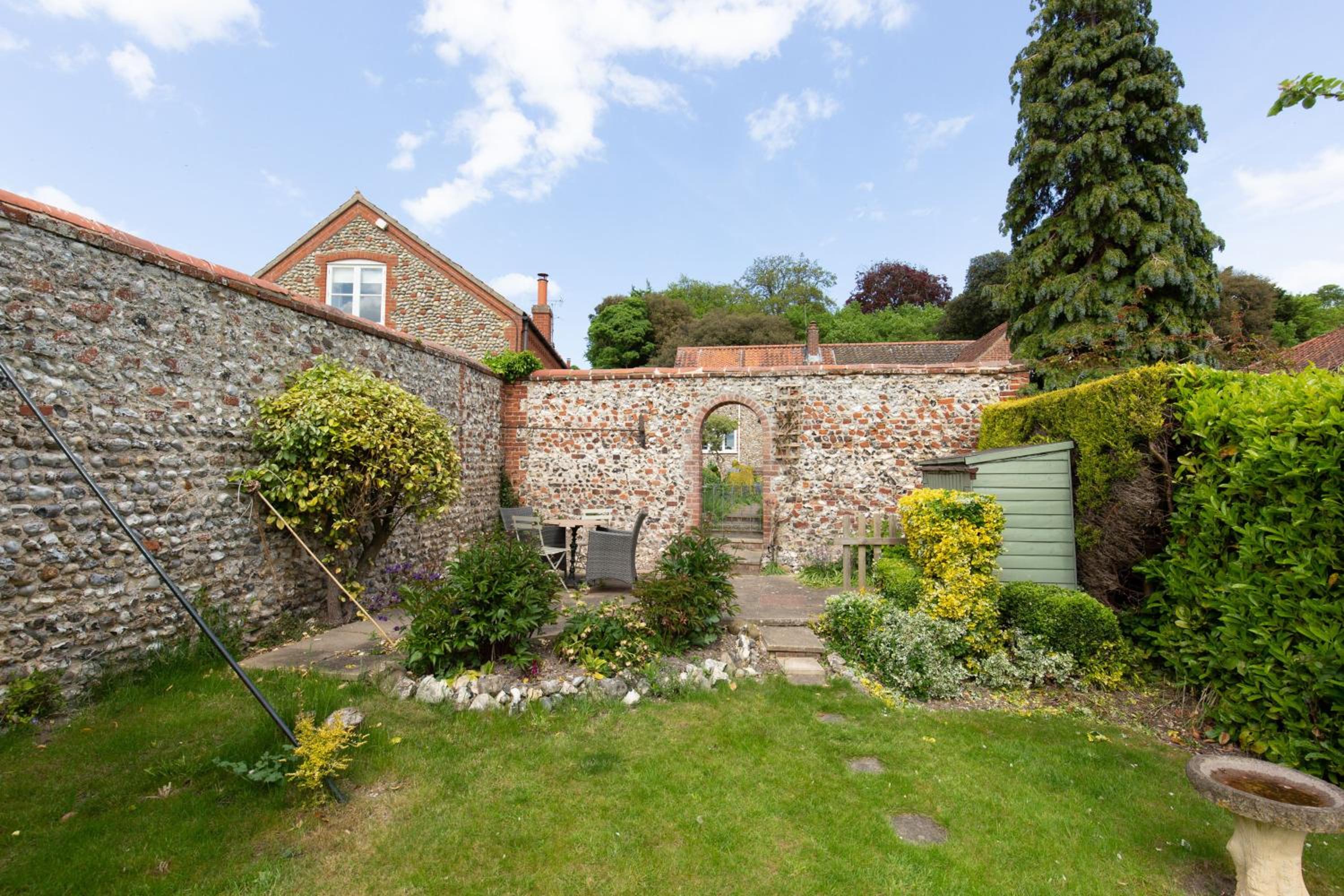 Flint Cottage