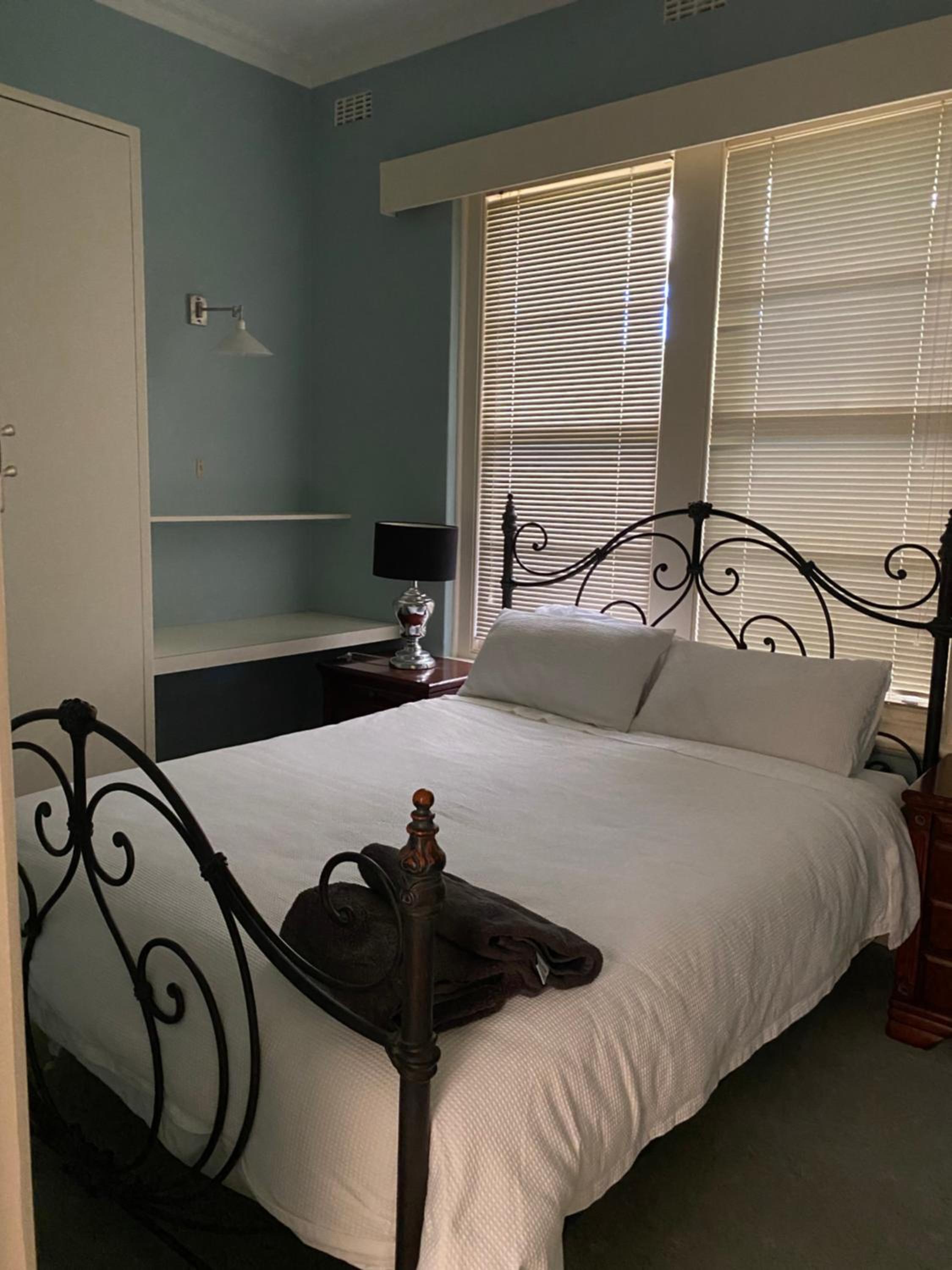 The Captain's Manor - Great location!