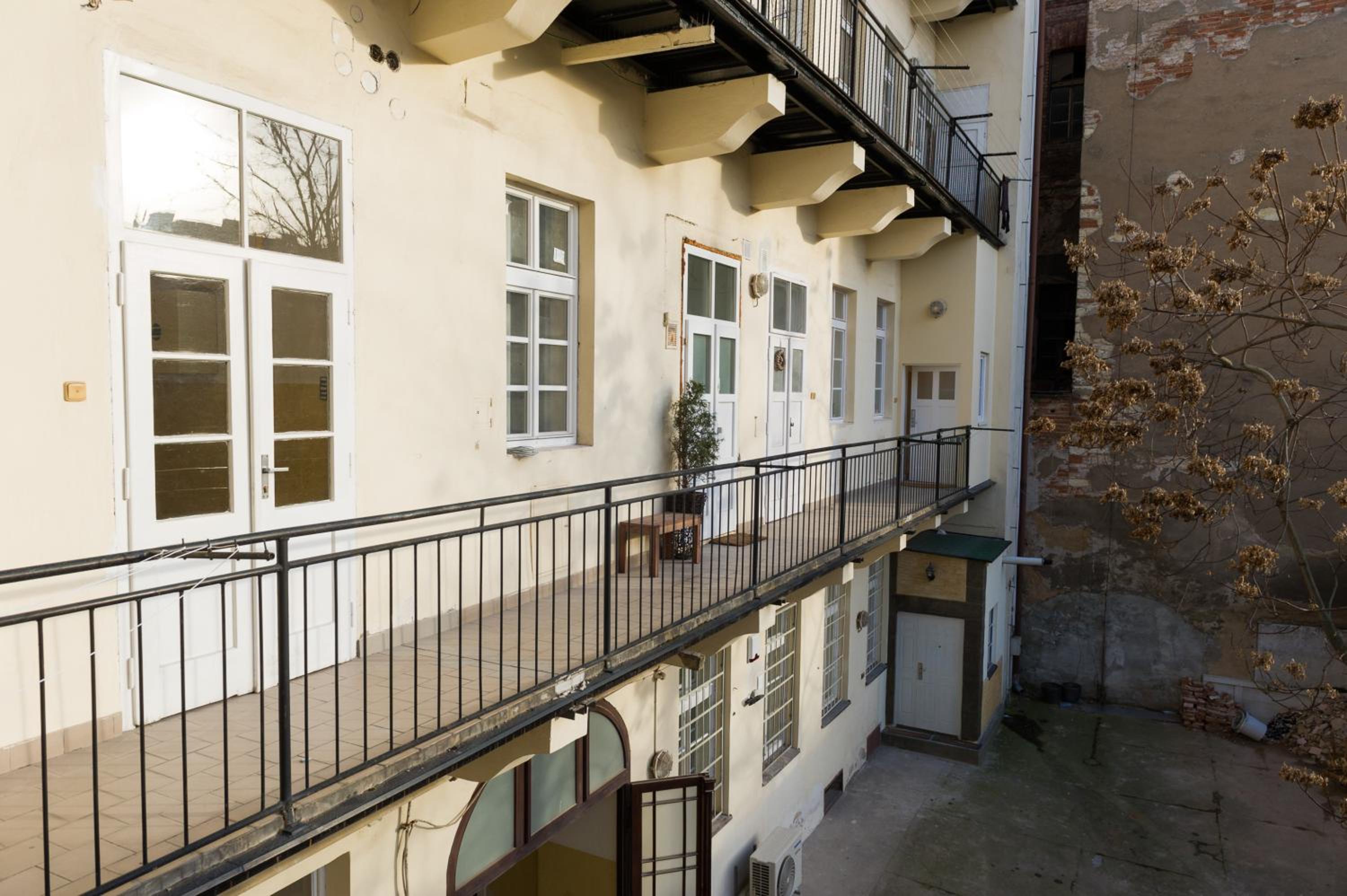 The Spot Apartment