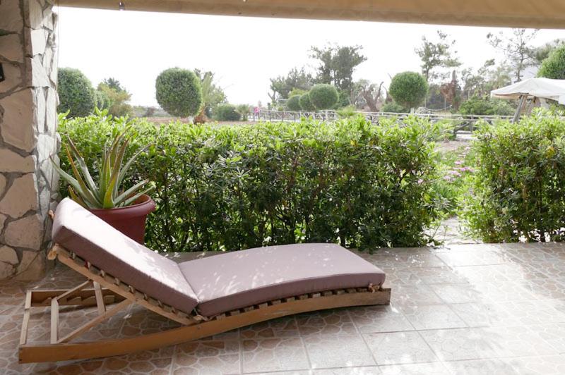 Beachhouse Kokkinos Pyrgos