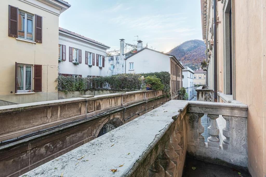Luxury suite Como view 4