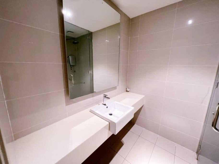 [PROMO]Connected train 1 Bedroom (ABOVE MALL)6