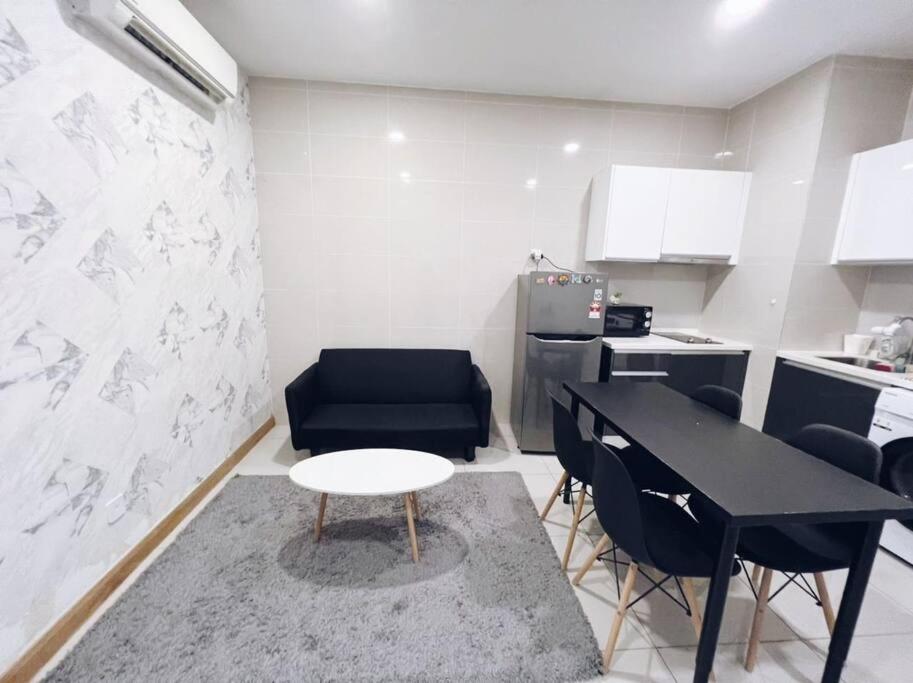 [PROMO]Connected train 1 Bedroom (ABOVE MALL)6